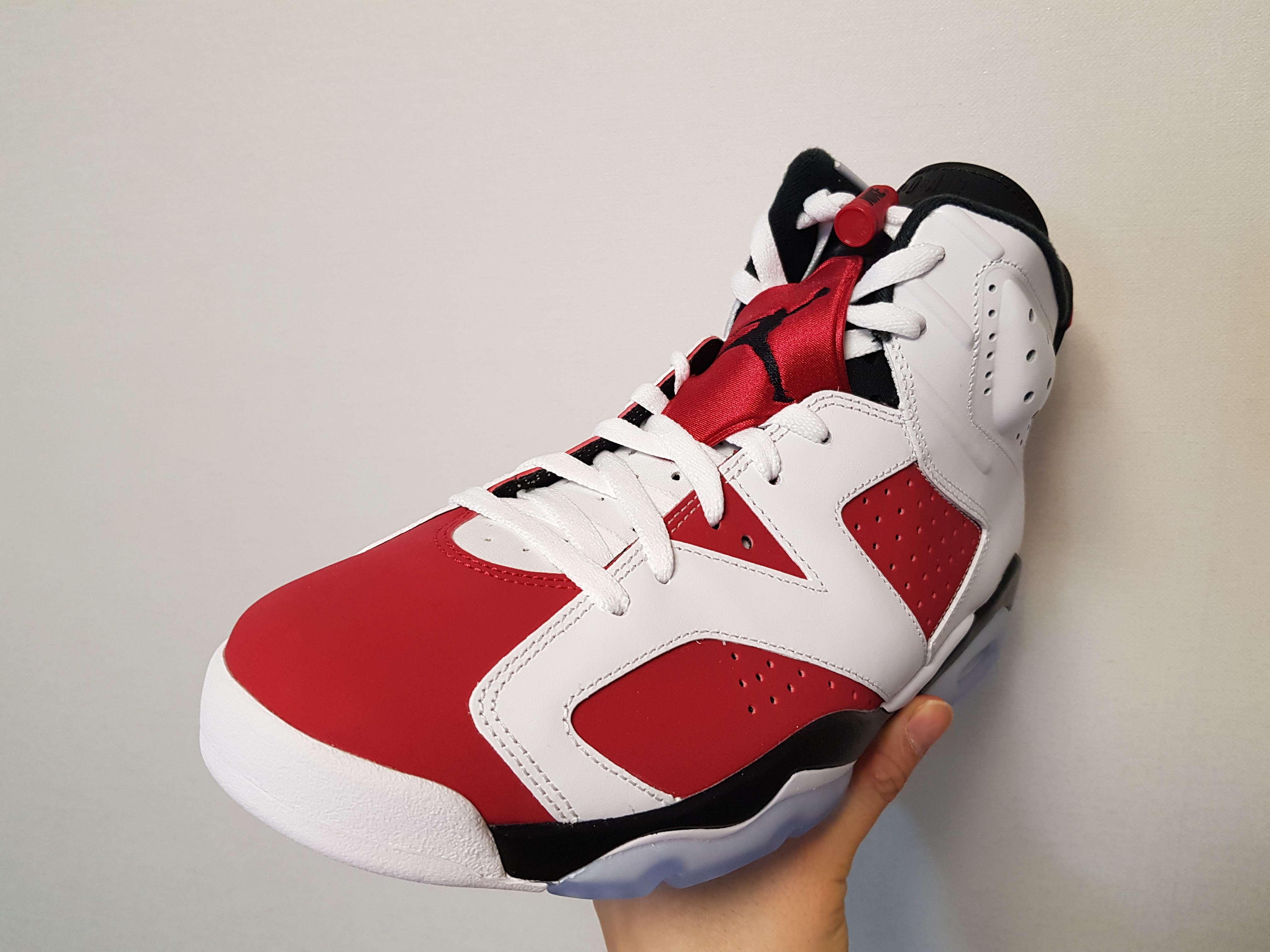 Jordan 6 Retro Carmine 2021 착용 스타일 - 1