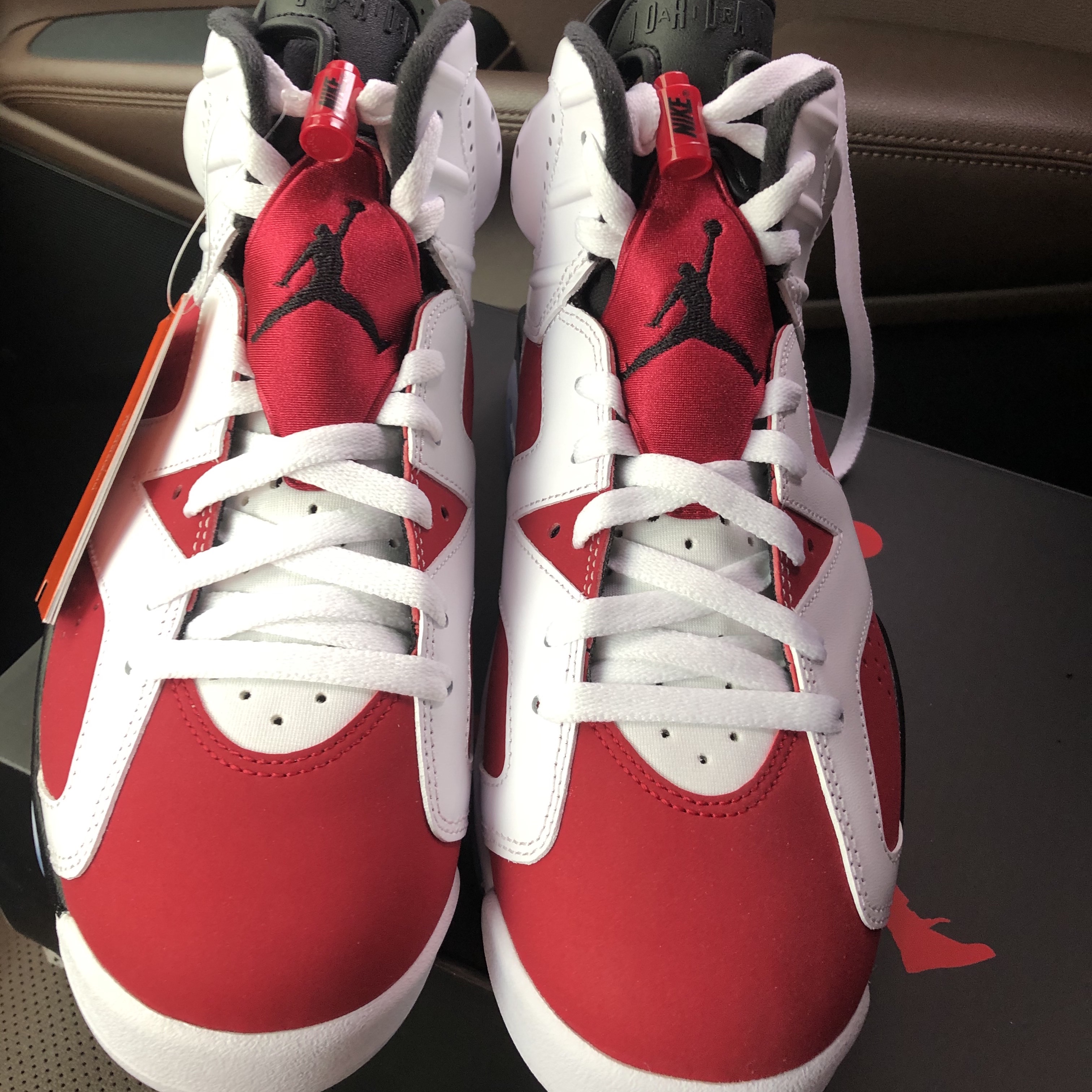Jordan 6 Retro Carmine 2021 착용 스타일 - 1