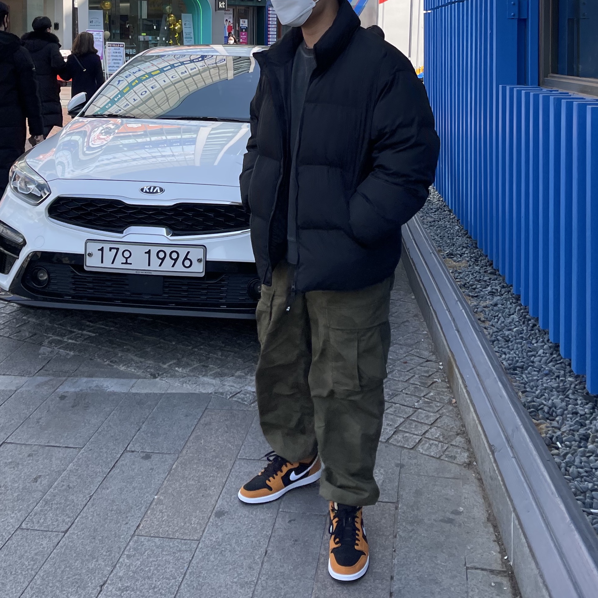Jordan 1 Zoom Air CMFT Monarch Orange 착용 스타일