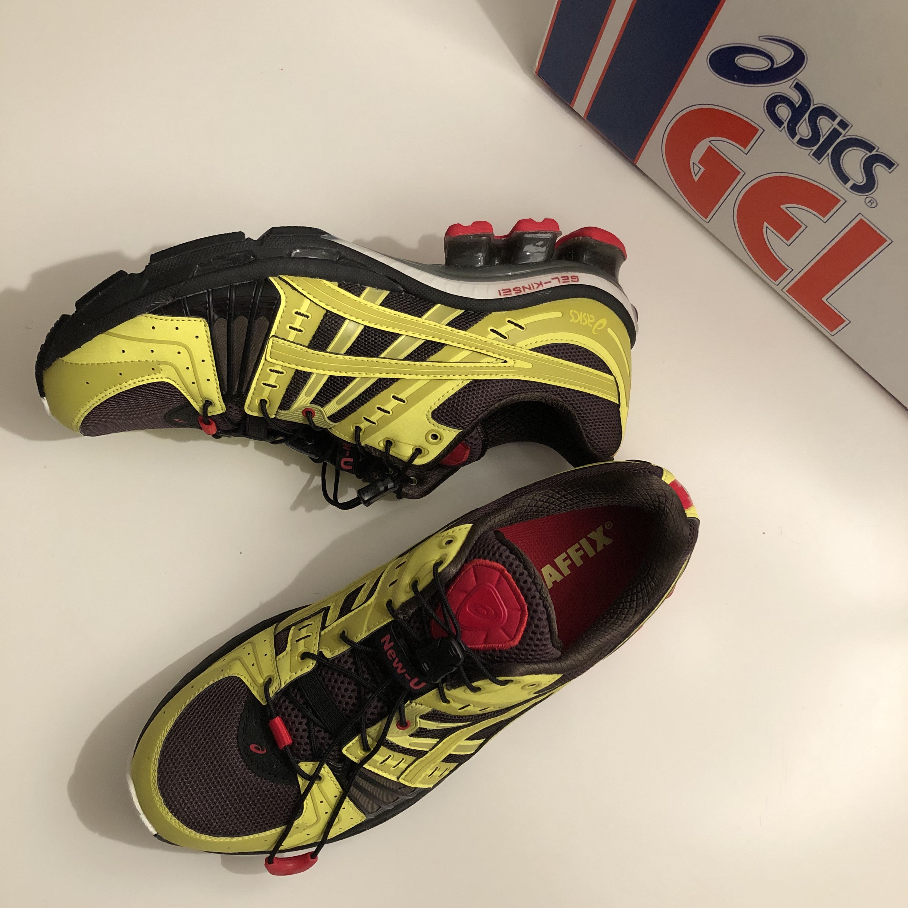 Asics x Affix Works Gel-Kinsei OG Kelp 착용 스타일