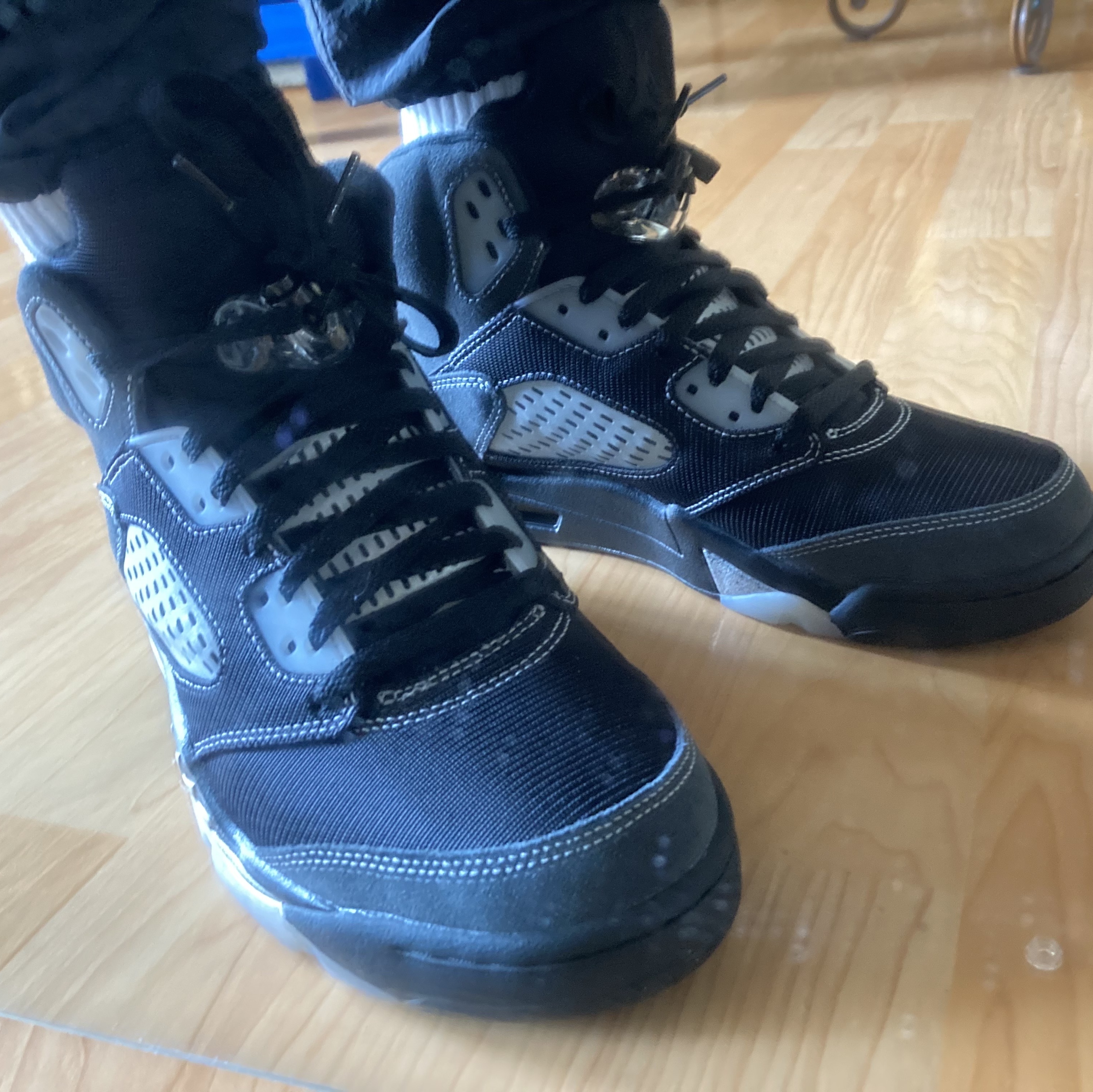 Jordan 5 Retro Anthracite 착용 스타일