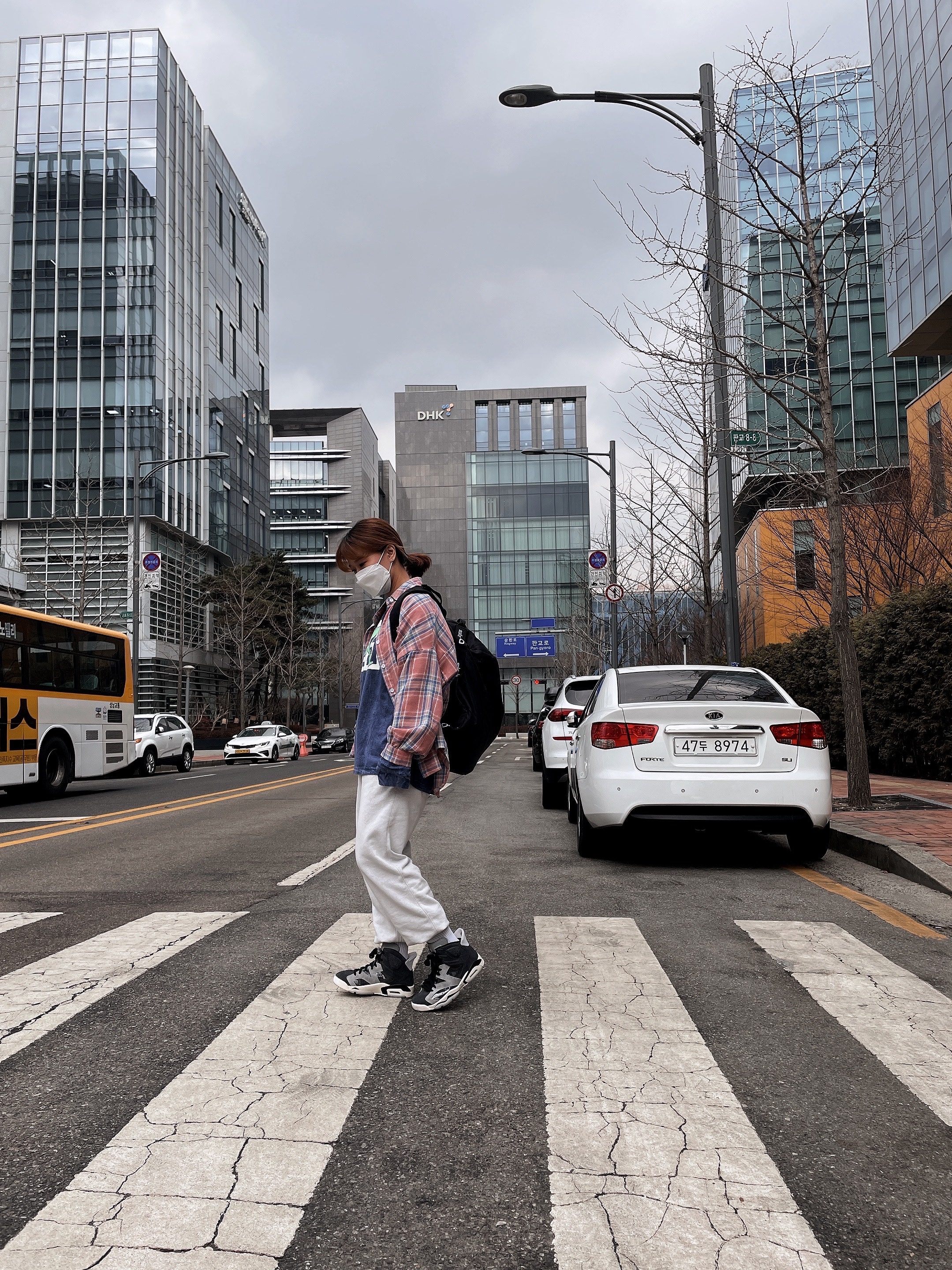 (W) Jordan 6 Retro Tech Chrome 착용 스타일