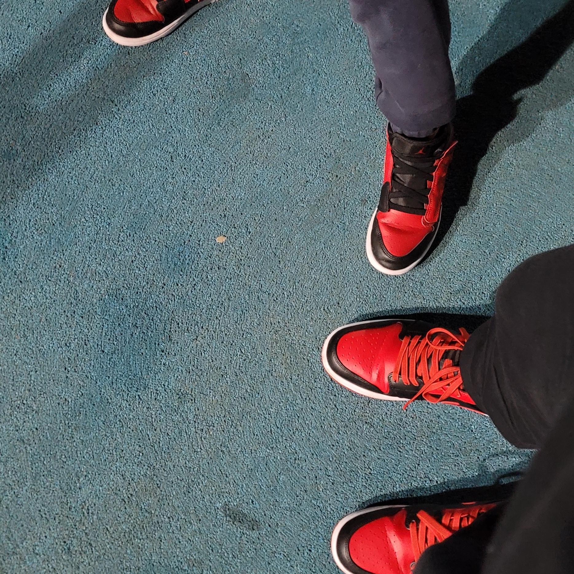Jordan 1 Mid Bred Banned 2020, (PS) Jordan 1 Mid Bred Banned 2020 착용 스타일 - 1