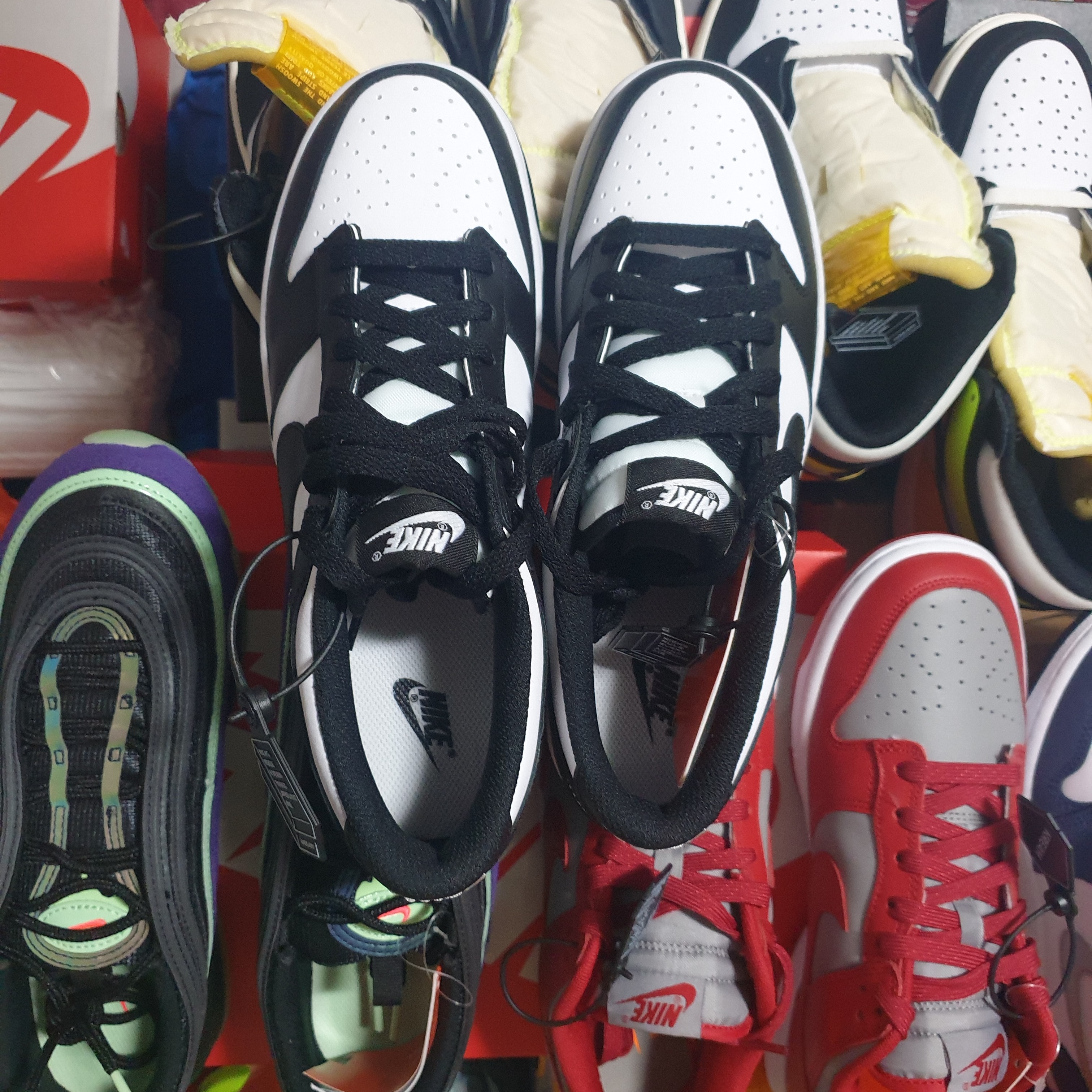 (GS) Nike Dunk Low Black, Nike Dunk Low Retro Medium Grey 착용 스타일