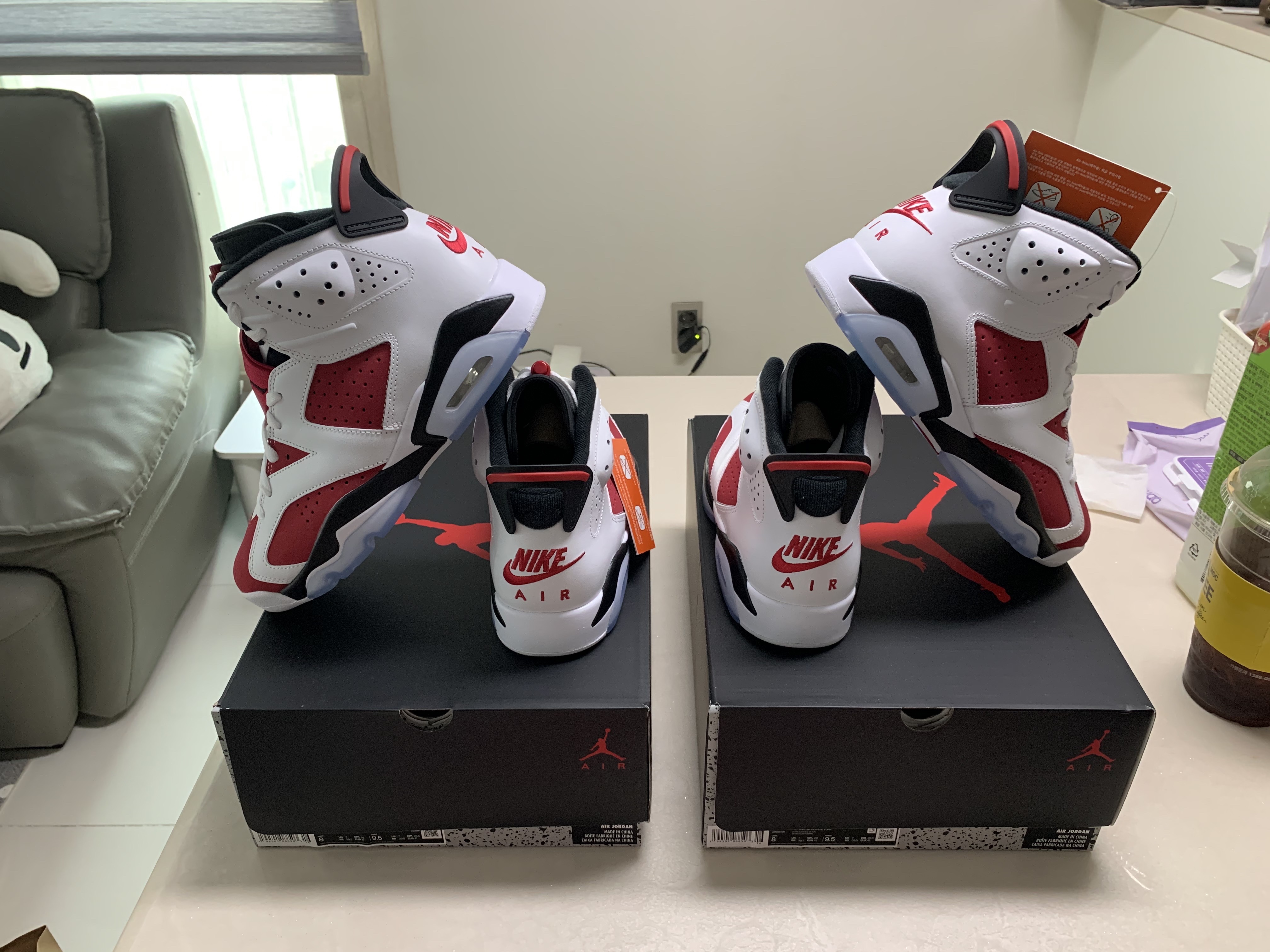 Jordan 6 Retro Carmine 2021 착용 스타일 - 5