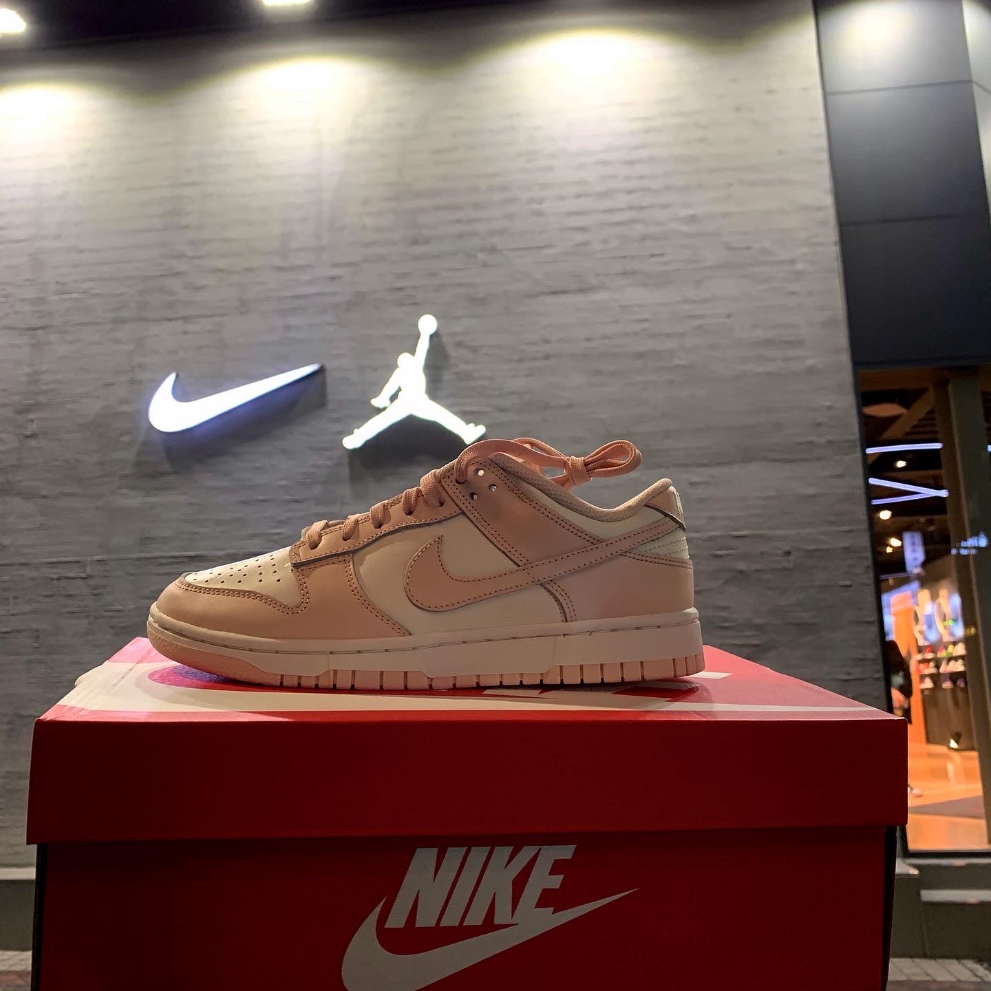 (W) Nike Dunk Low Orange Pearl, (W) Nike Dunk Low Coast 착용 스타일 - 2