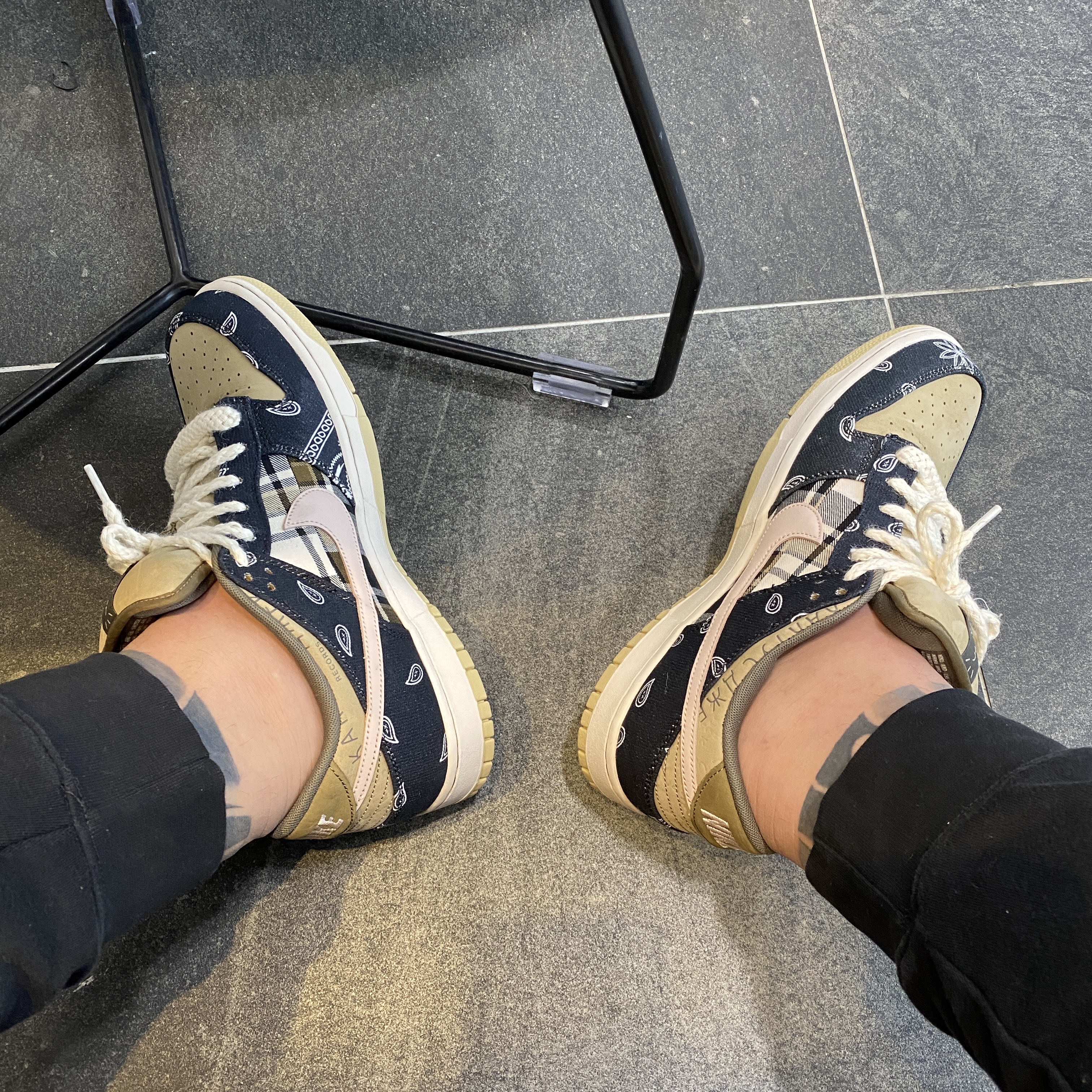 Nike x Travis Scott SB Dunk Low 착용 스타일