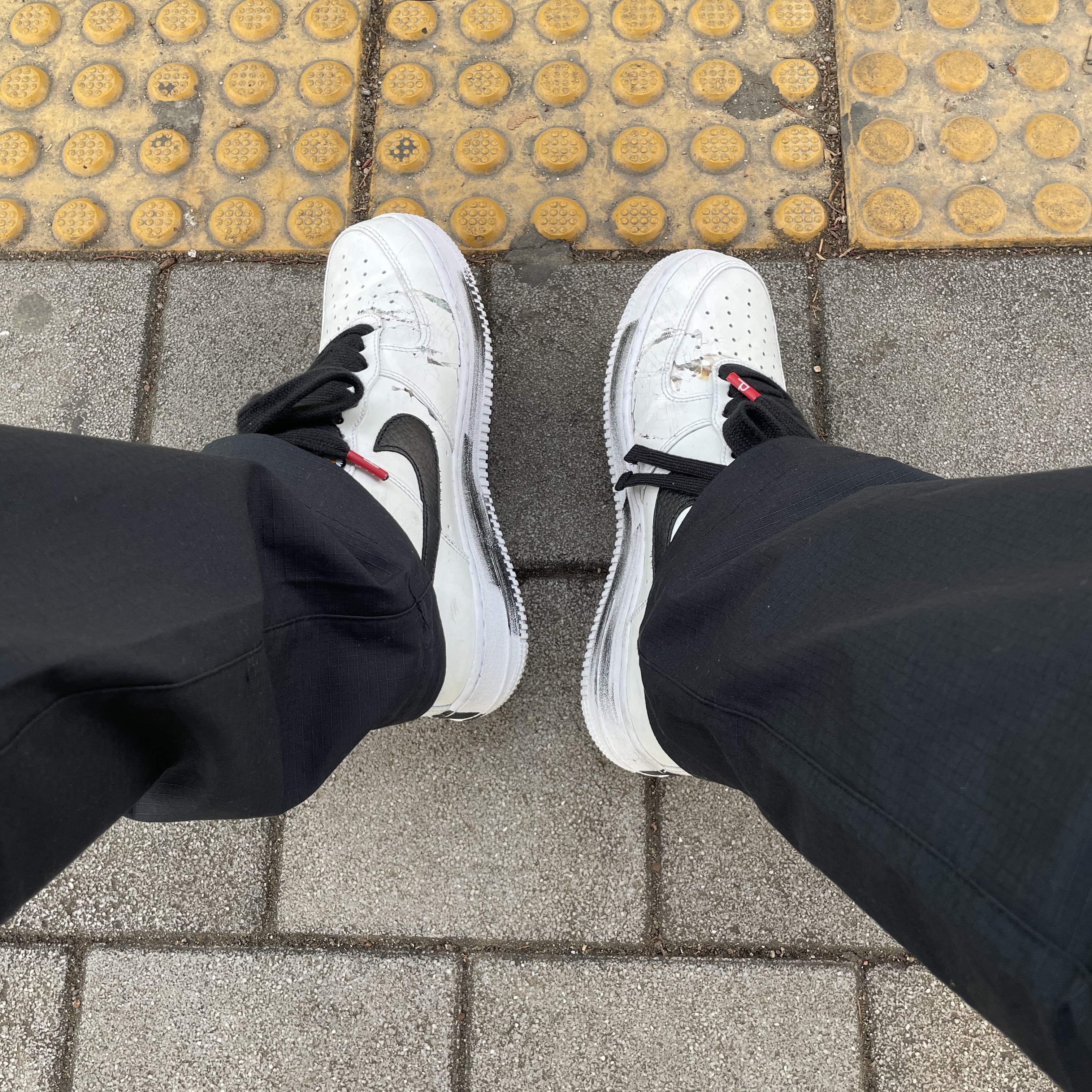 Nike x Peaceminusone Air Force 1 Low Para-Noise 2.0 착용 스타일 - 1