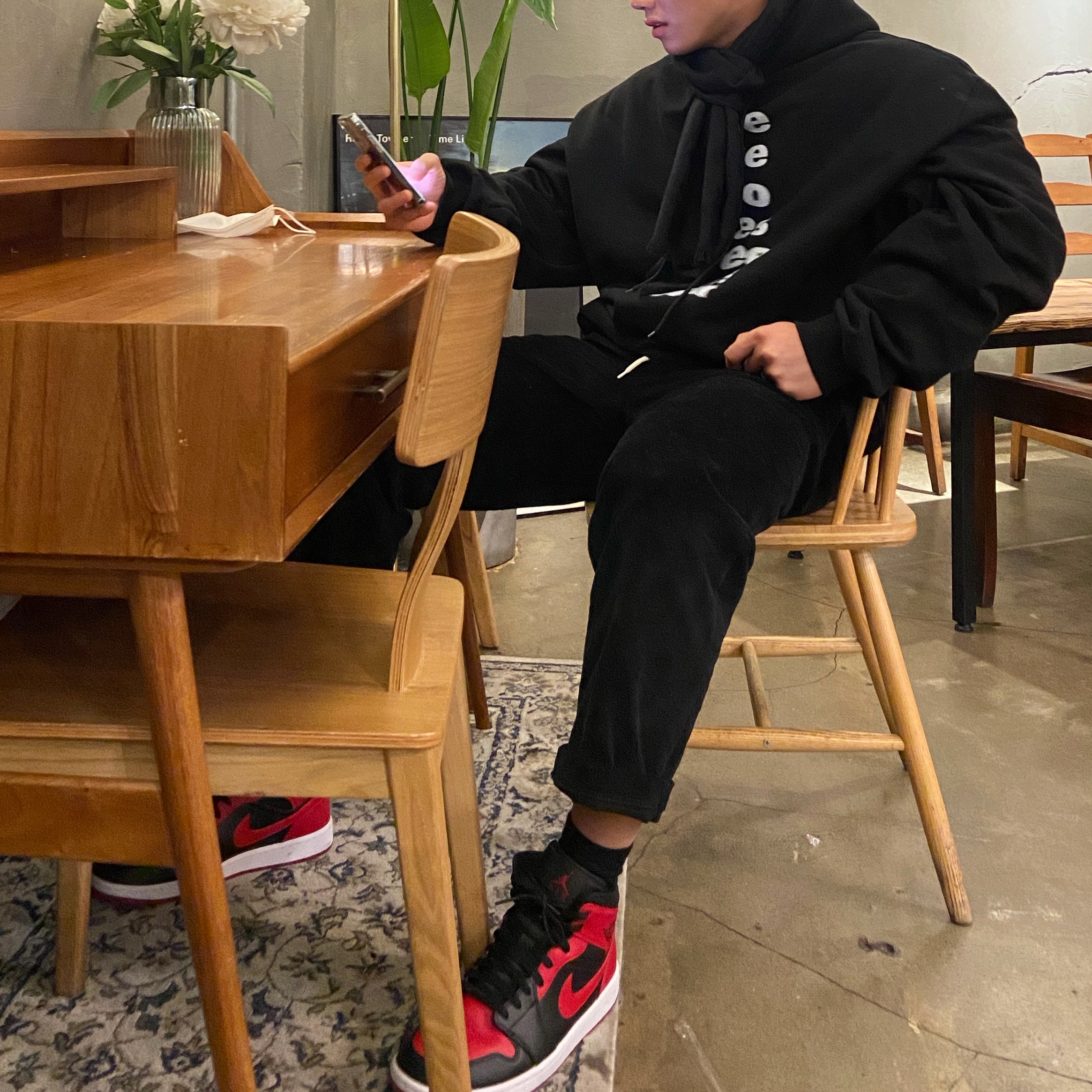 Jordan 1 Mid Bred Banned 2020 착용 스타일