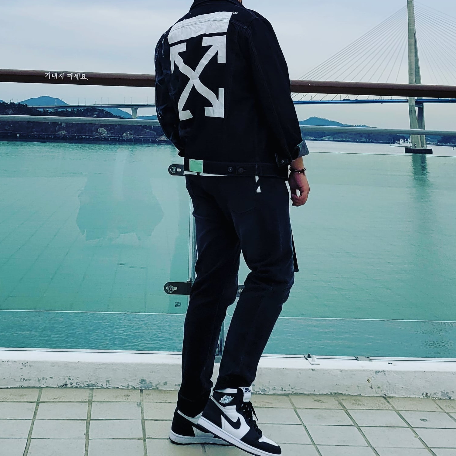 Jordan 1 Retro High OG Black White 2014 착용 스타일 - 2