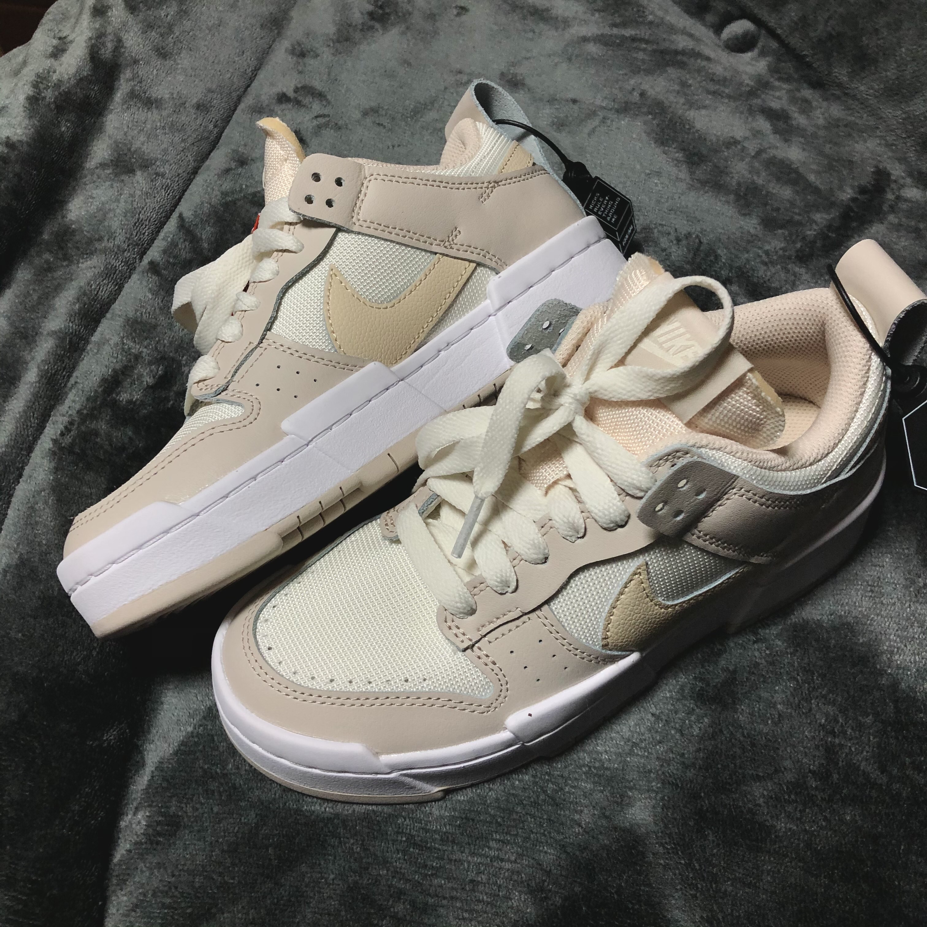 (W) Nike Dunk Low Disrupt Desert Sand 착용 스타일