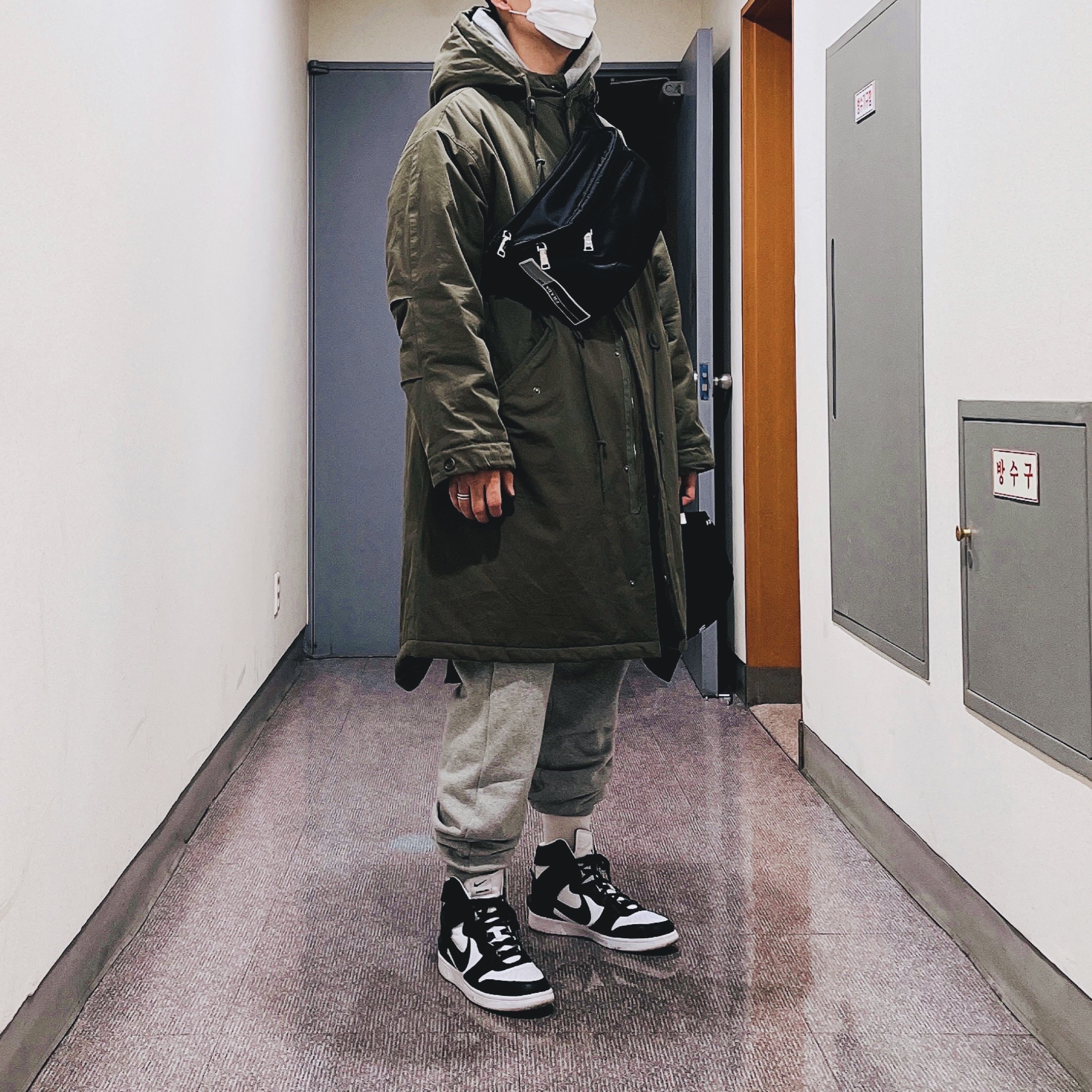 Nike x Ambush Dunk High Black, IAB Studio Sweatpants Gray - 21SS 착용 스타일 - 2