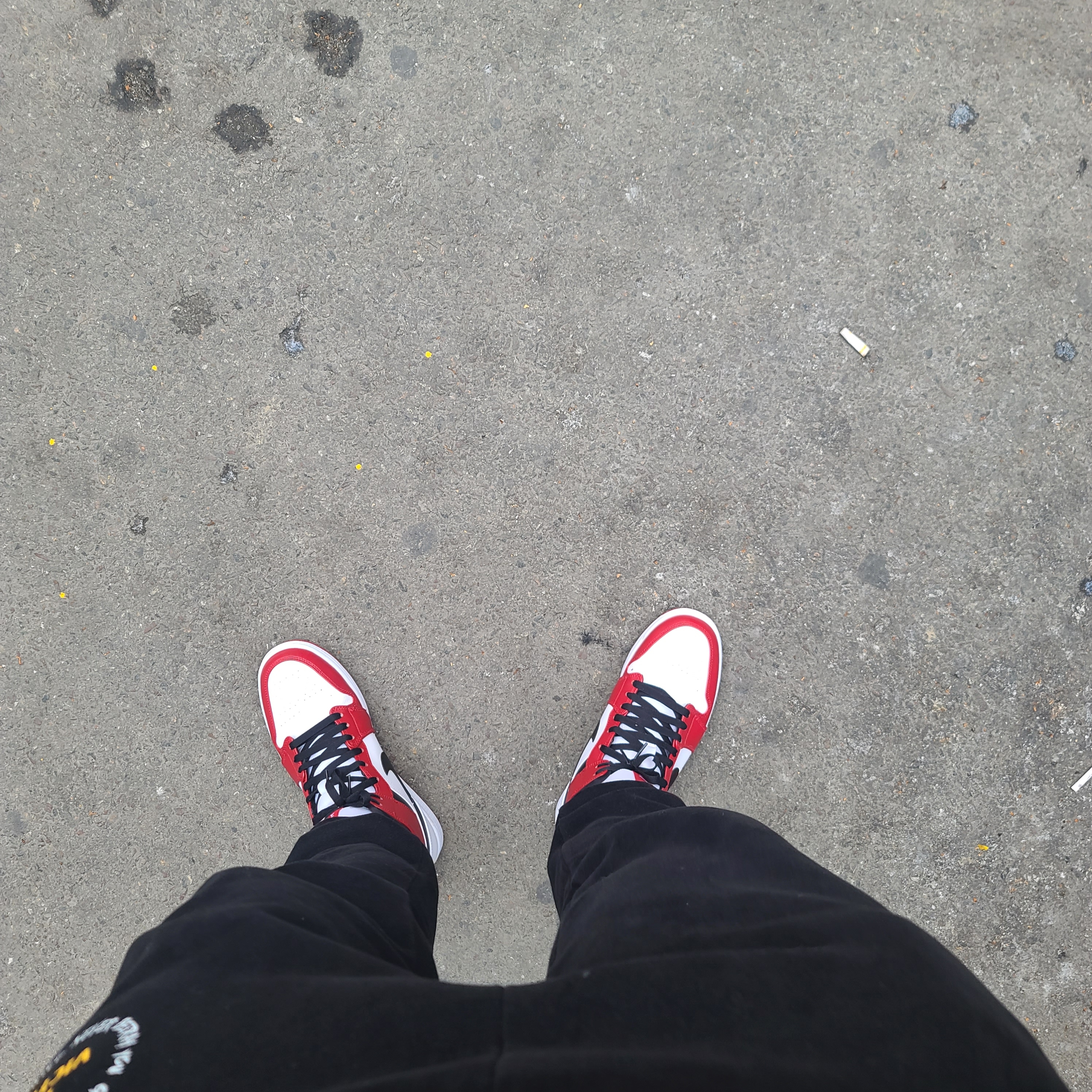 Jordan 1 Mid Chicago 2020 착용 스타일 - 3