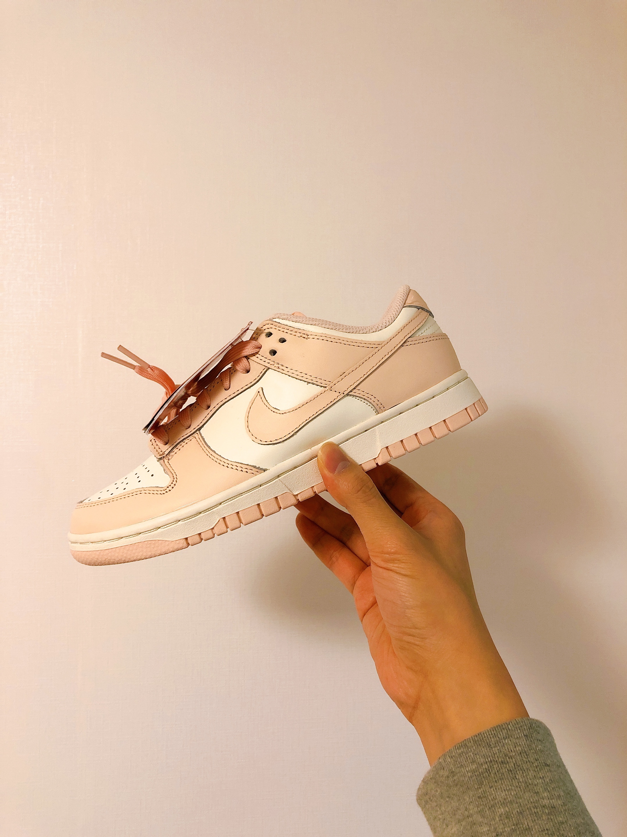 (W) Nike Dunk Low Orange Pearl 착용 스타일