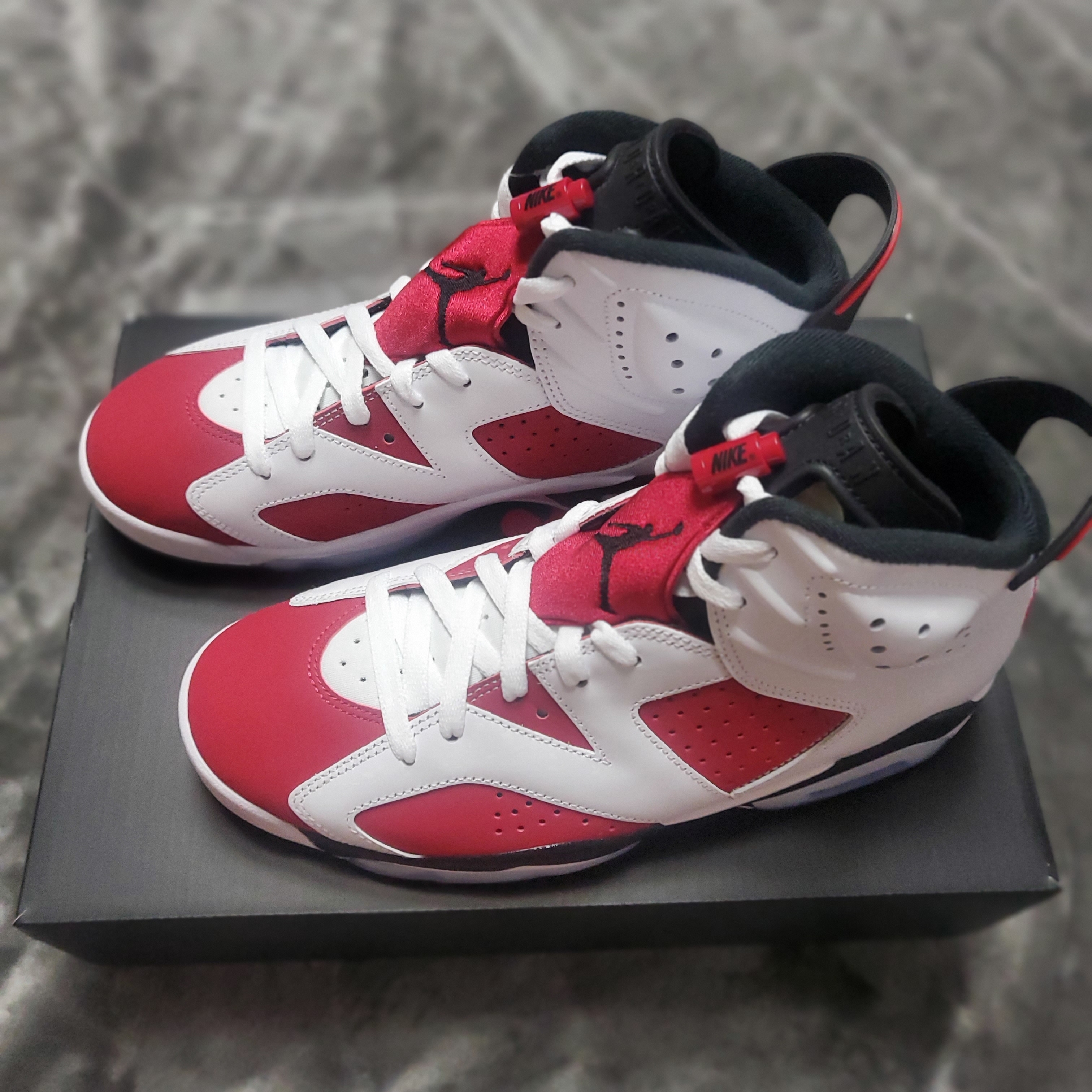 Jordan 6 Retro Carmine 2021 착용 스타일 - 2