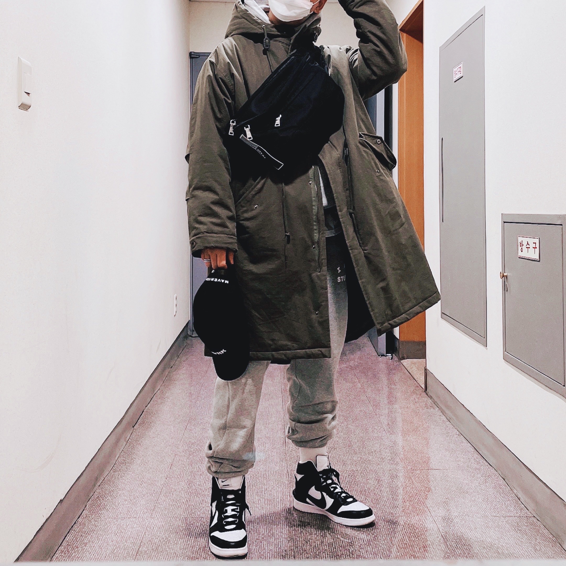 Nike x Ambush Dunk High Black, IAB Studio Sweatpants Gray - 21SS 착용 스타일 - 1
