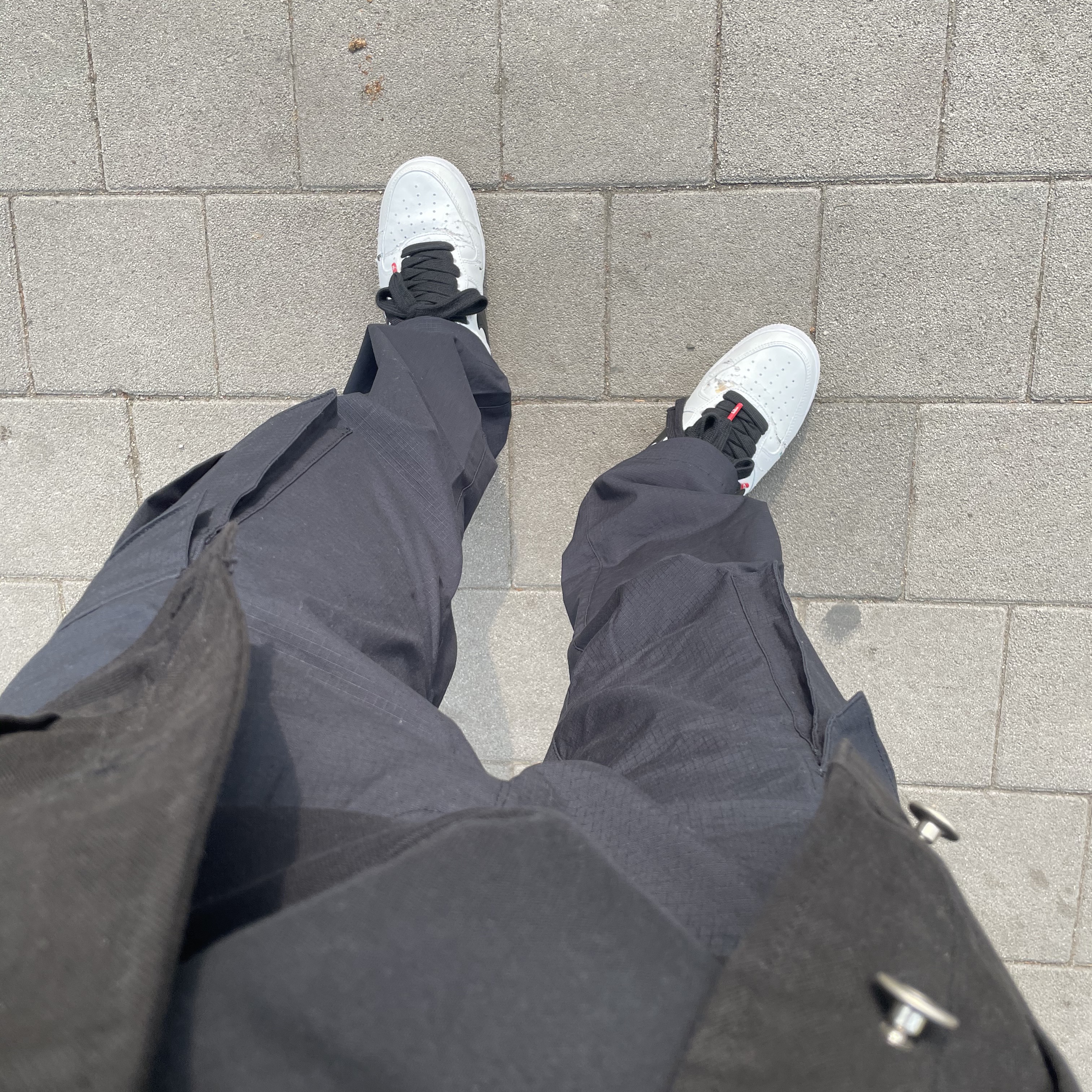 Nike x Peaceminusone Air Force 1 Low Para-Noise 2.0 착용 스타일 - 4