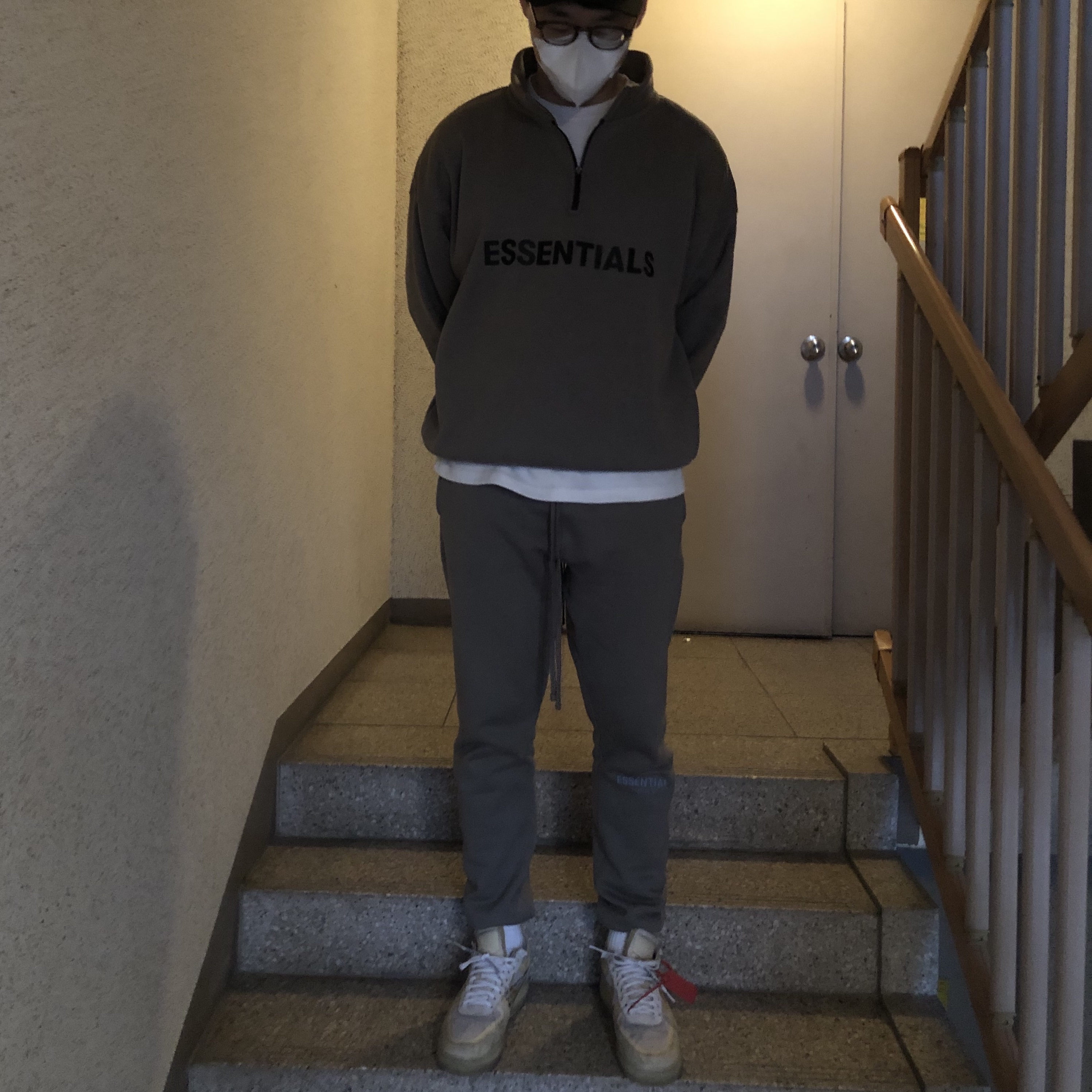 Essentials Sweatpants Cement - 20FW, Nike x Off-White Air Force 1 Low The Ten 착용 스타일