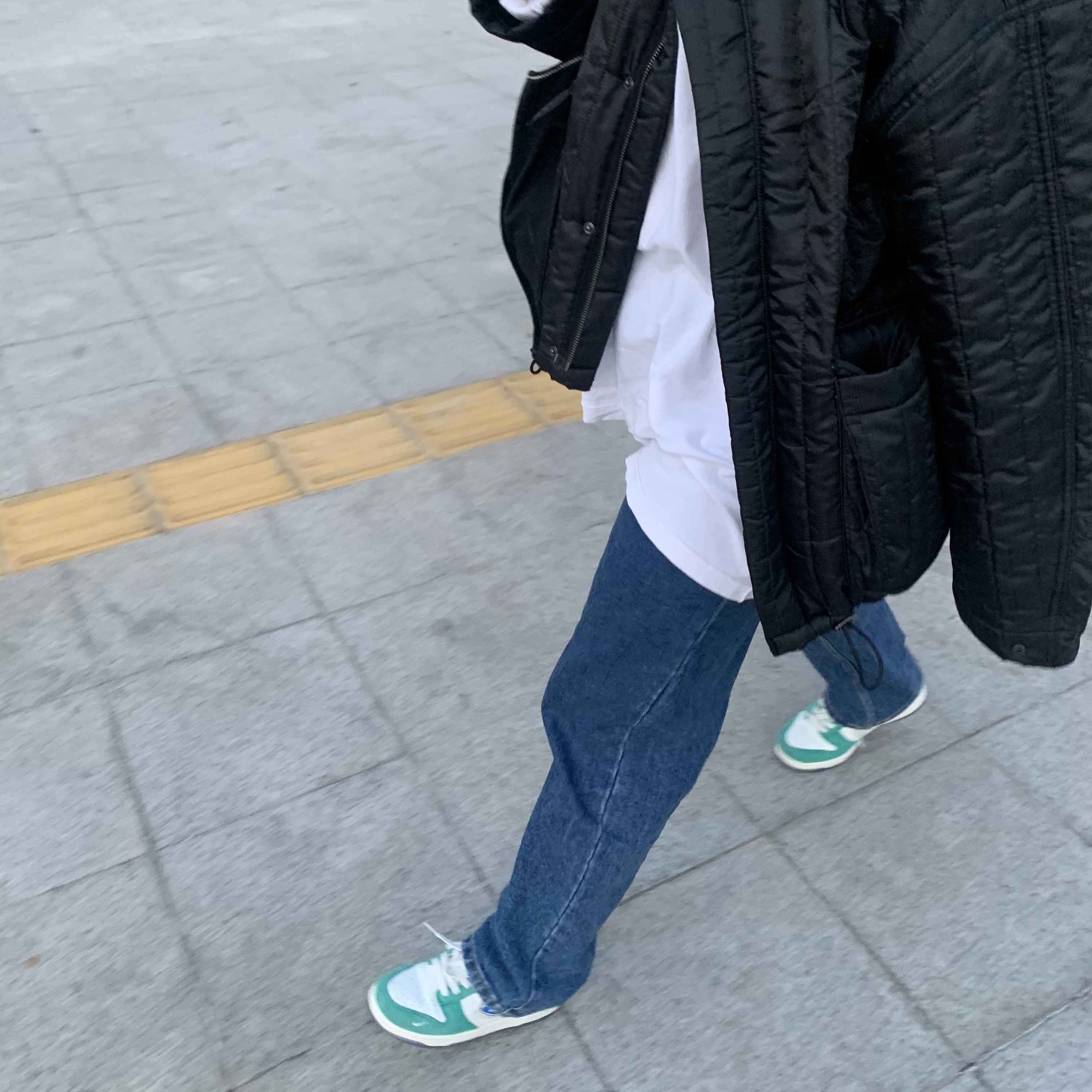 Nike x Kasina Dunk Low Road Sign - Kasina Exclusive 착용 스타일 - 1