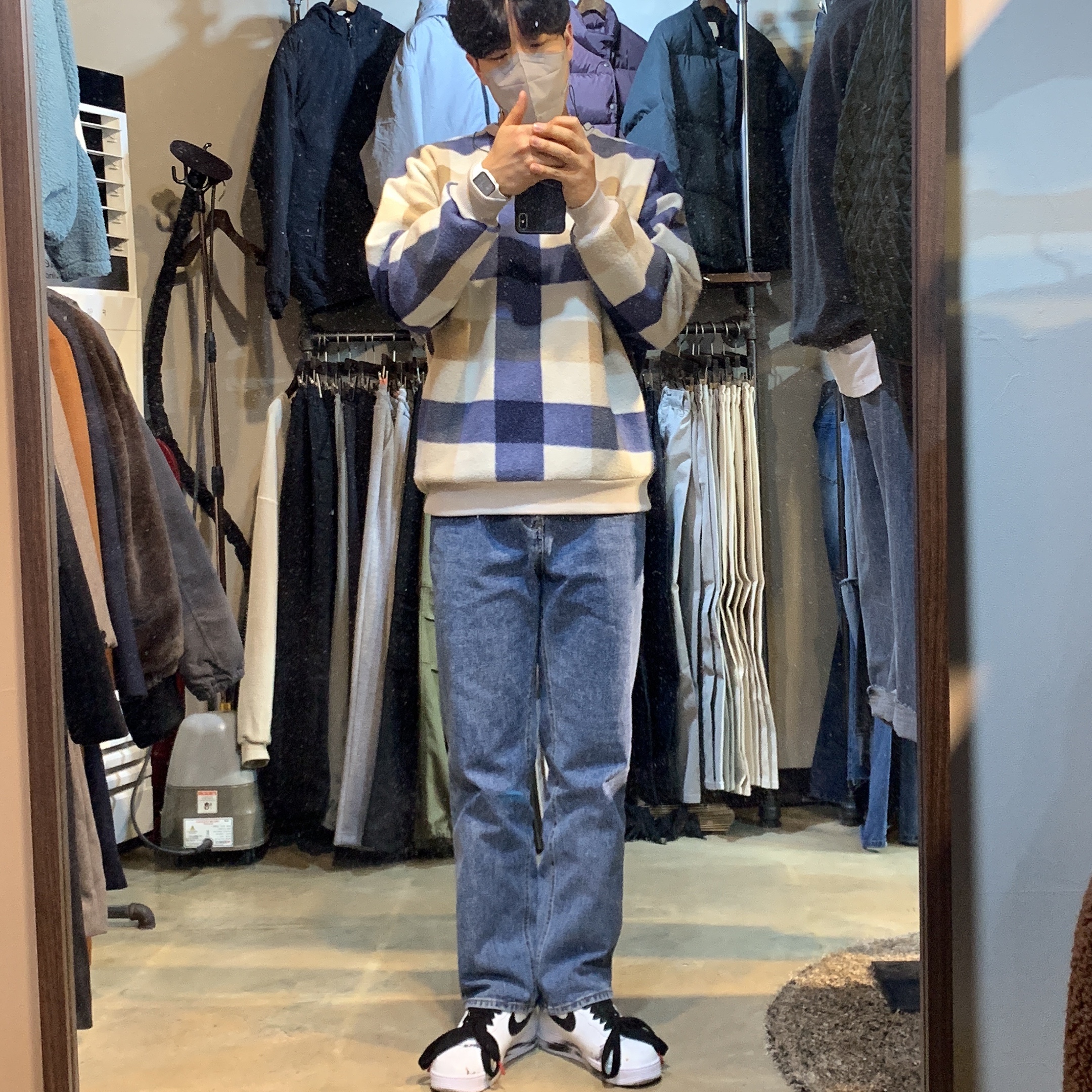 Nike x Peaceminusone Air Force 1 Low Para-Noise 2.0 착용 스타일