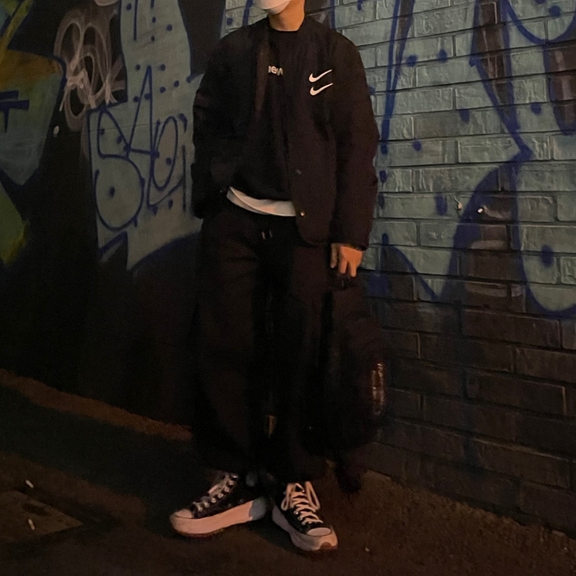 Converse Run Star Hike Hi Black White Gum 착용 스타일