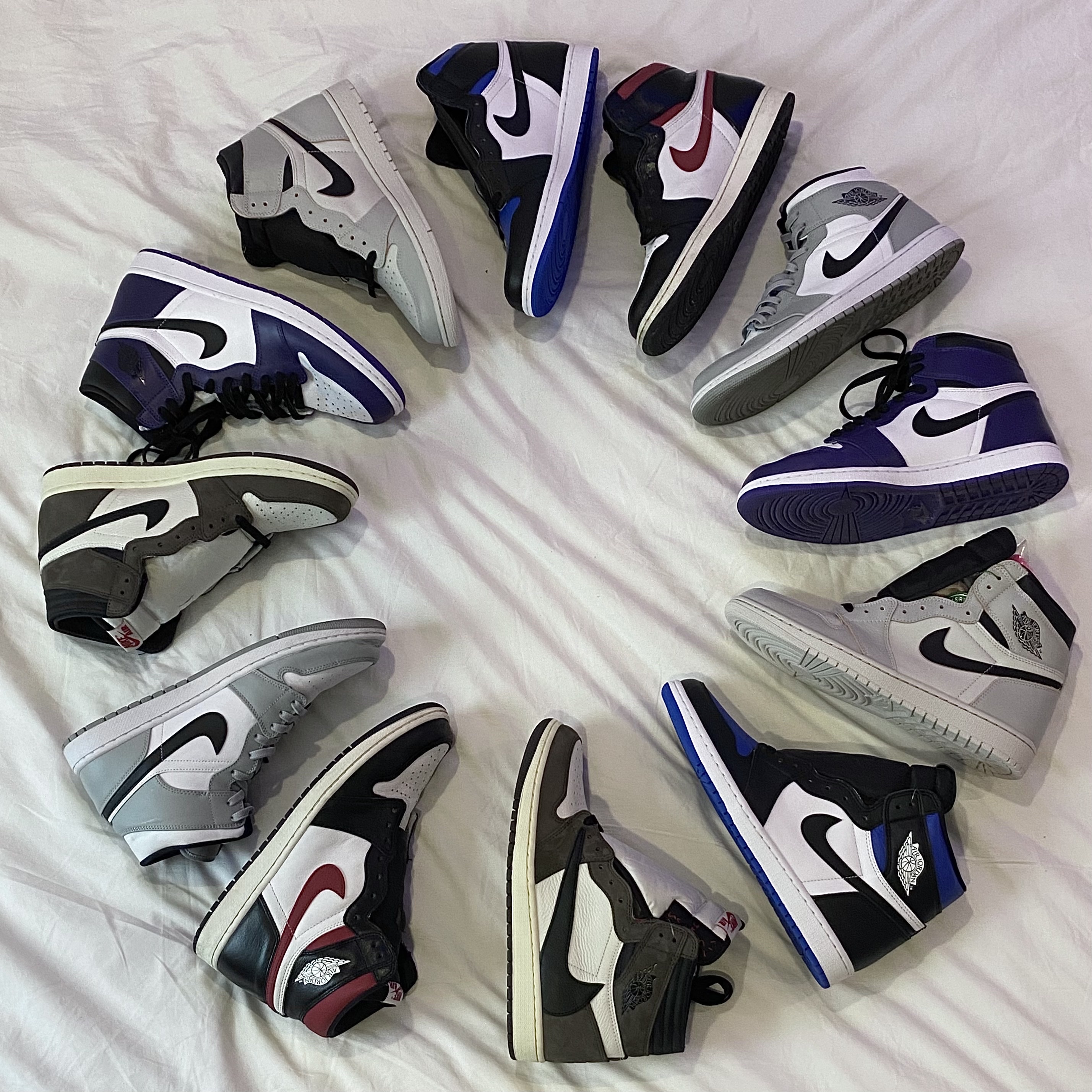 Jordan 1 x Travis Scott Retro High OG SP Mocha, Jordan 1 Retro High OG Gym Red 착용 스타일