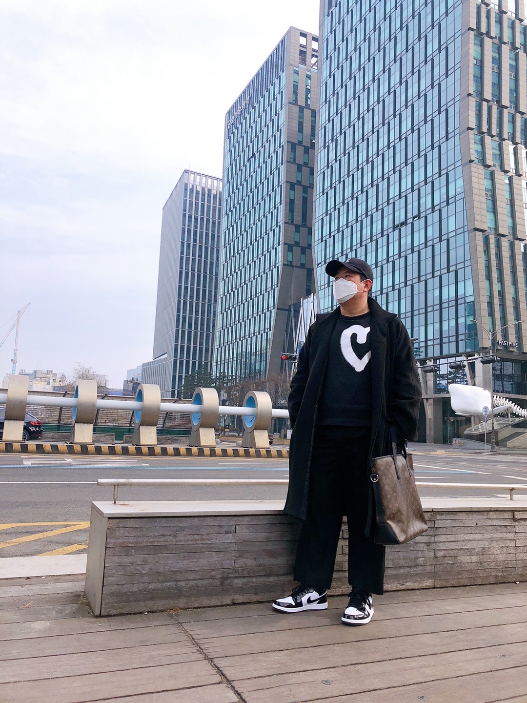 Jordan 1 Mid SE ASW Black 착용 스타일 - 2