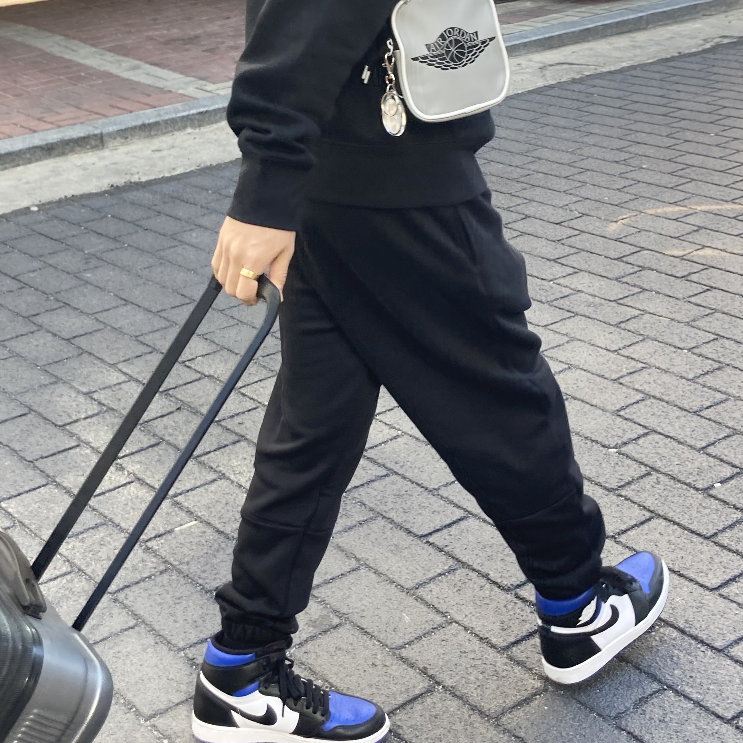 Jordan 1 Retro High OG Royal Toe 착용 스타일