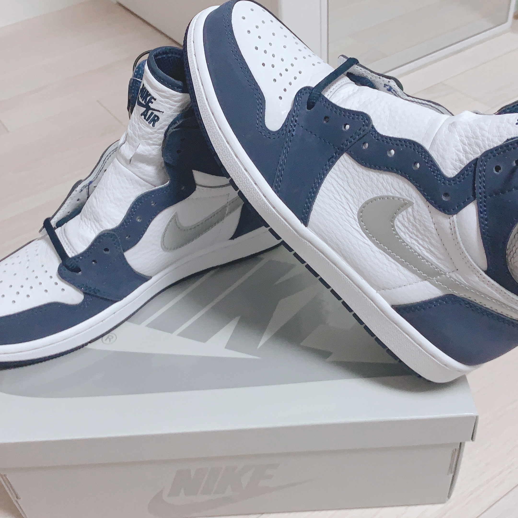 Jordan 1 Retro High OG CO.JP Midnight Navy 착용 스타일 - 2