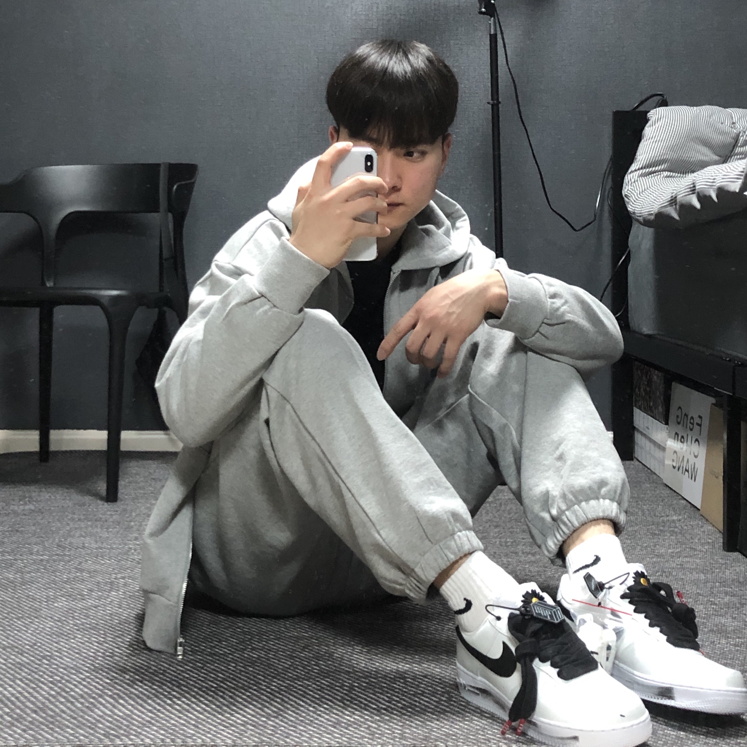 Nike x Peaceminusone Air Force 1 Low Para-Noise 2.0 착용 스타일