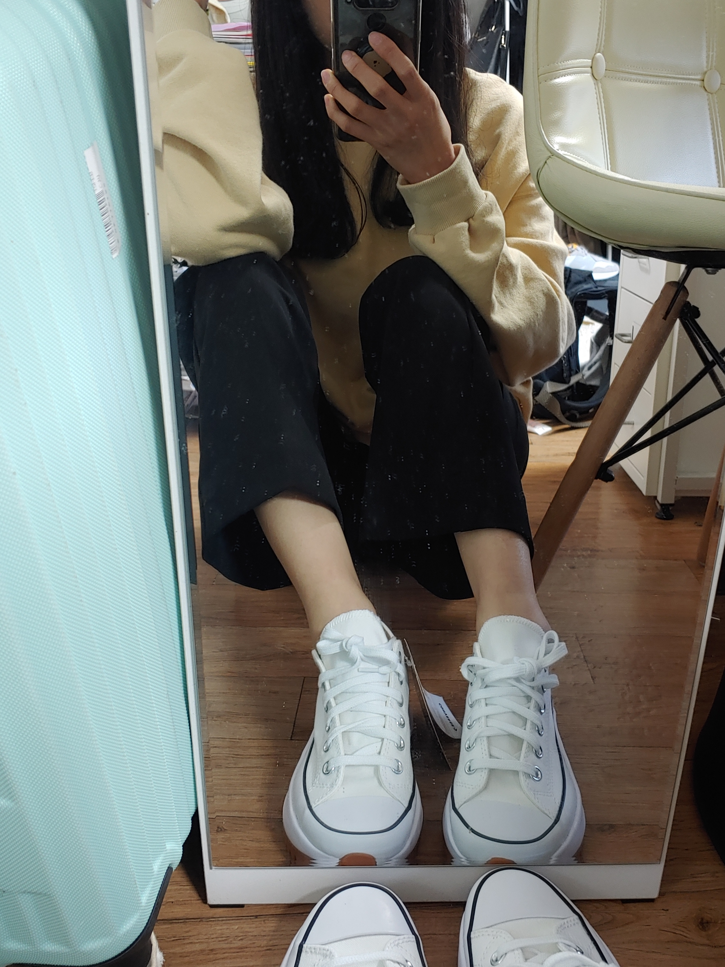 Converse Run Star Hike Low White 착용 스타일