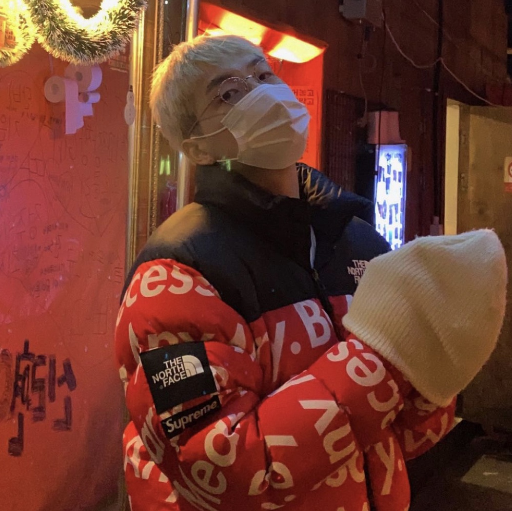 Supreme x The North Face Faux Fur Nuptse Jacket Red - 20FW 착용 스타일