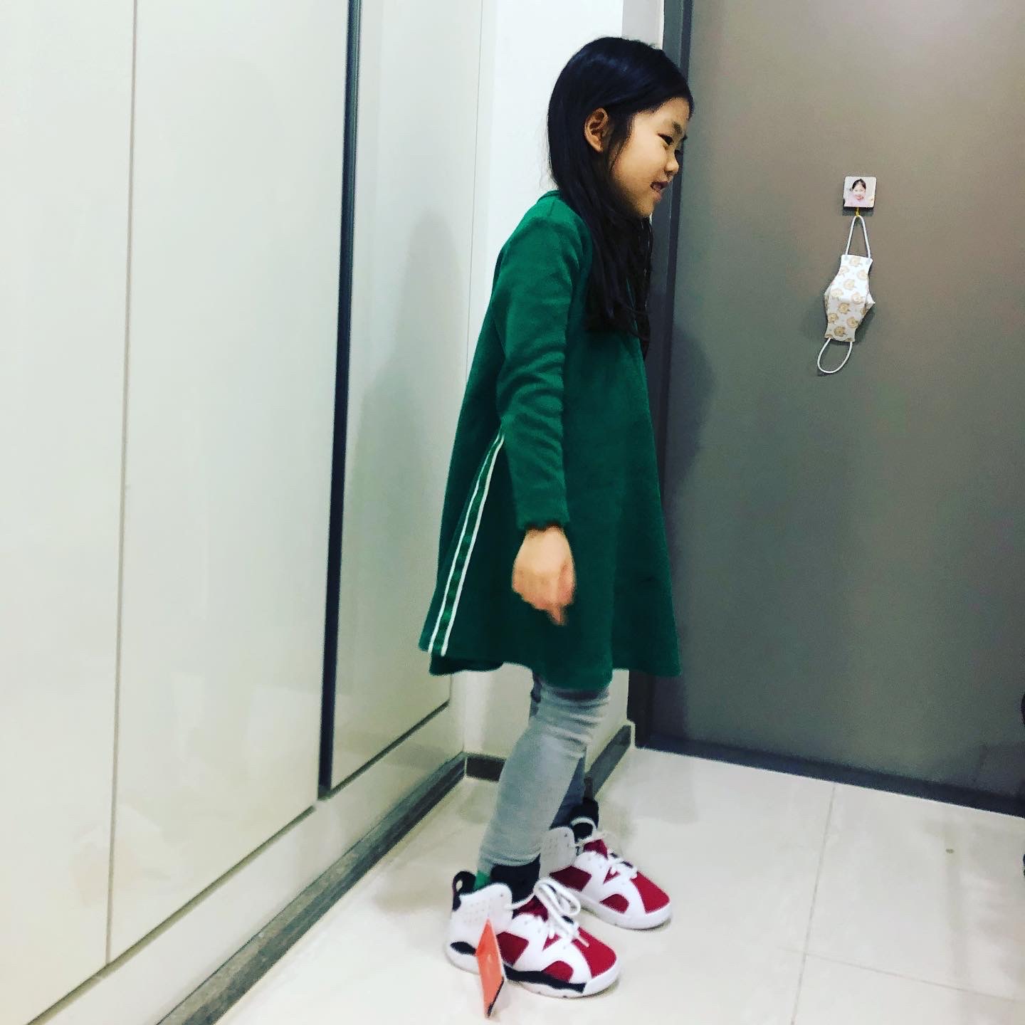 (PS) Jordan 6 Retro Carmine 2021 착용 스타일 - 3