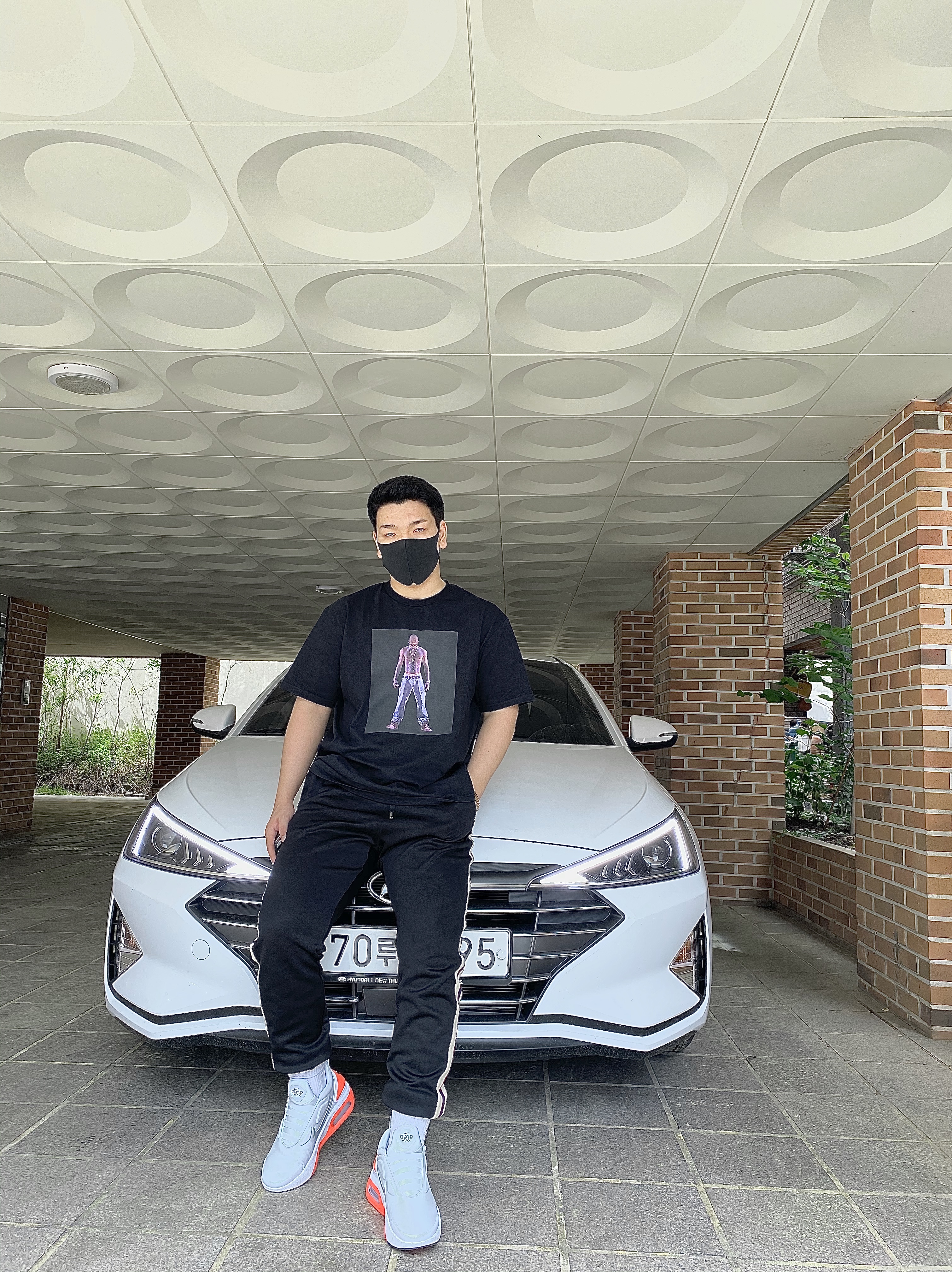 Nike Adapt Auto Max Pure Platinum (KR Charger) 착용 스타일