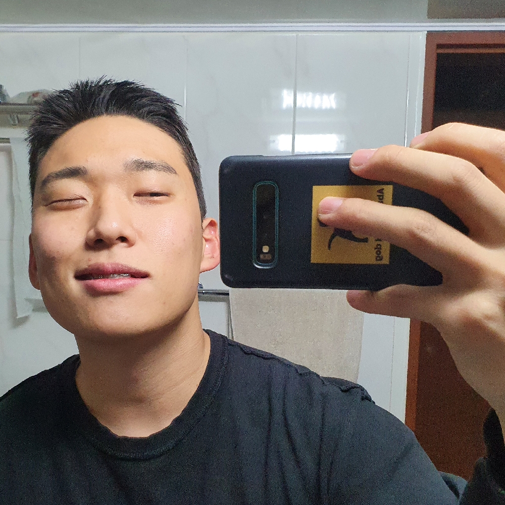 KREAM 프로필 이미지