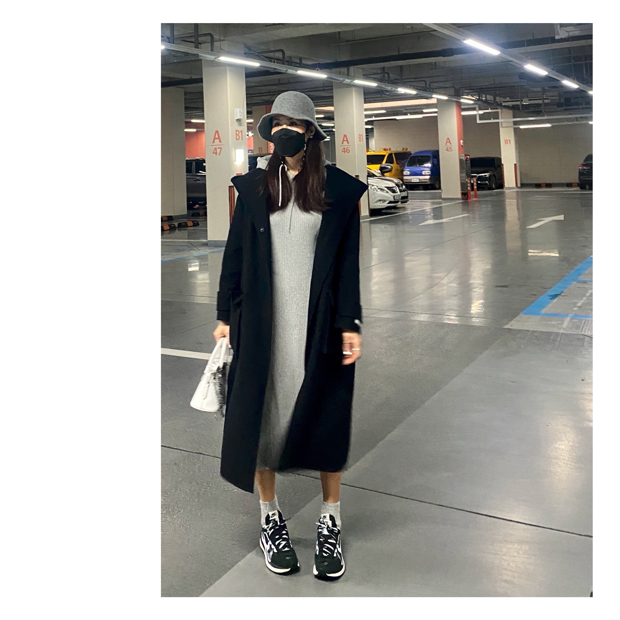 Nike x Sacai VaporWaffle Black White 착용 스타일 - 2