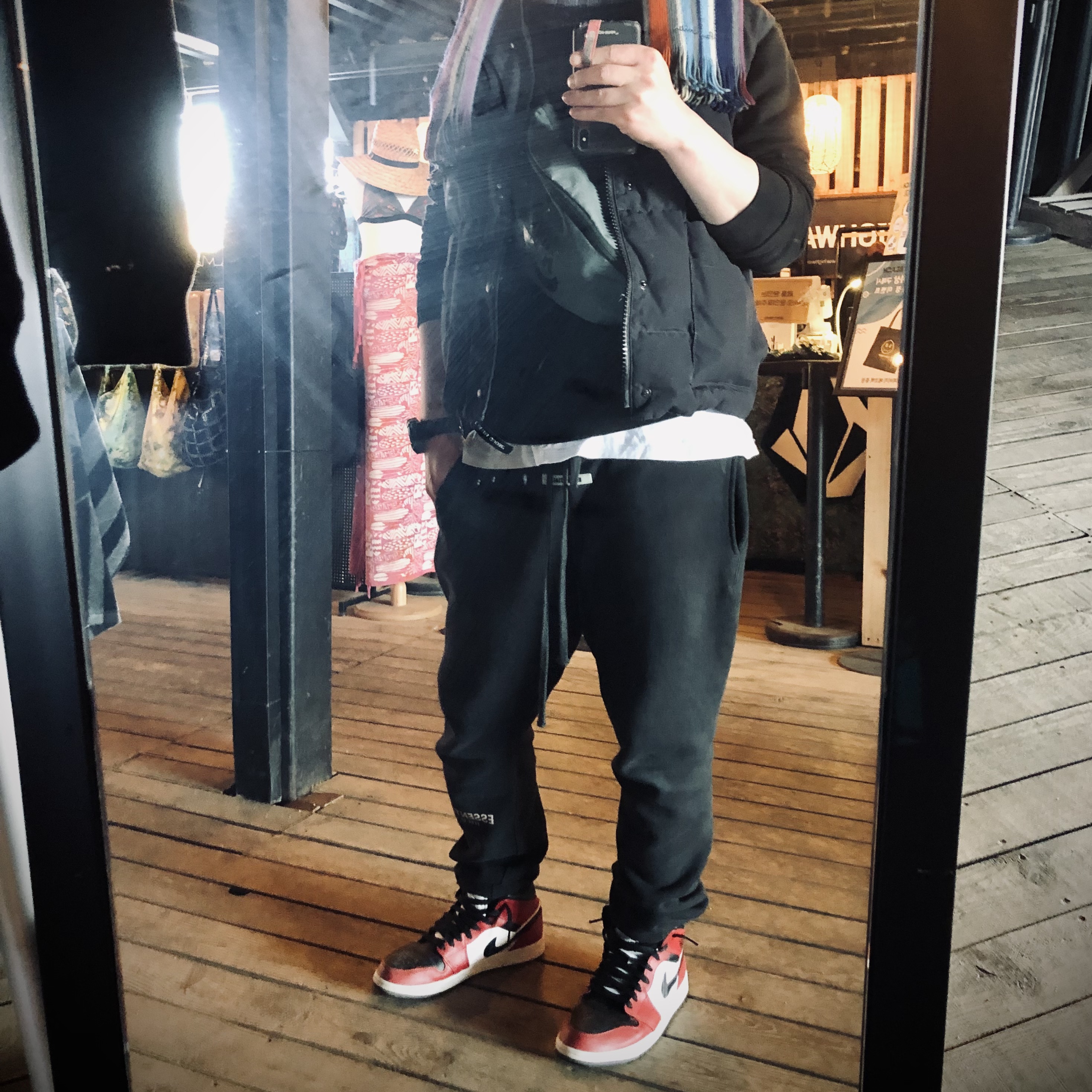 Jordan 1 Mid Chicago Black Toe 착용 스타일