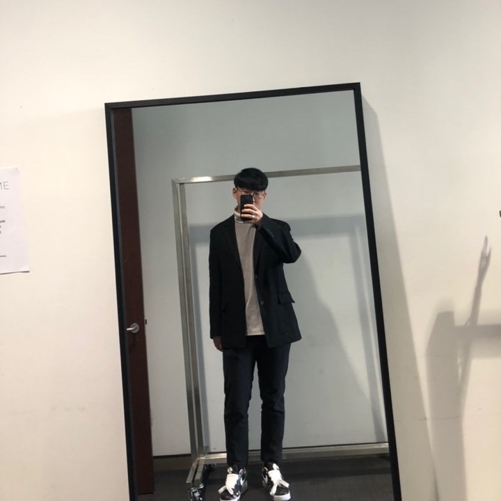 Nike x Peaceminusone Air Force 1 Low Para-Noise 착용 스타일