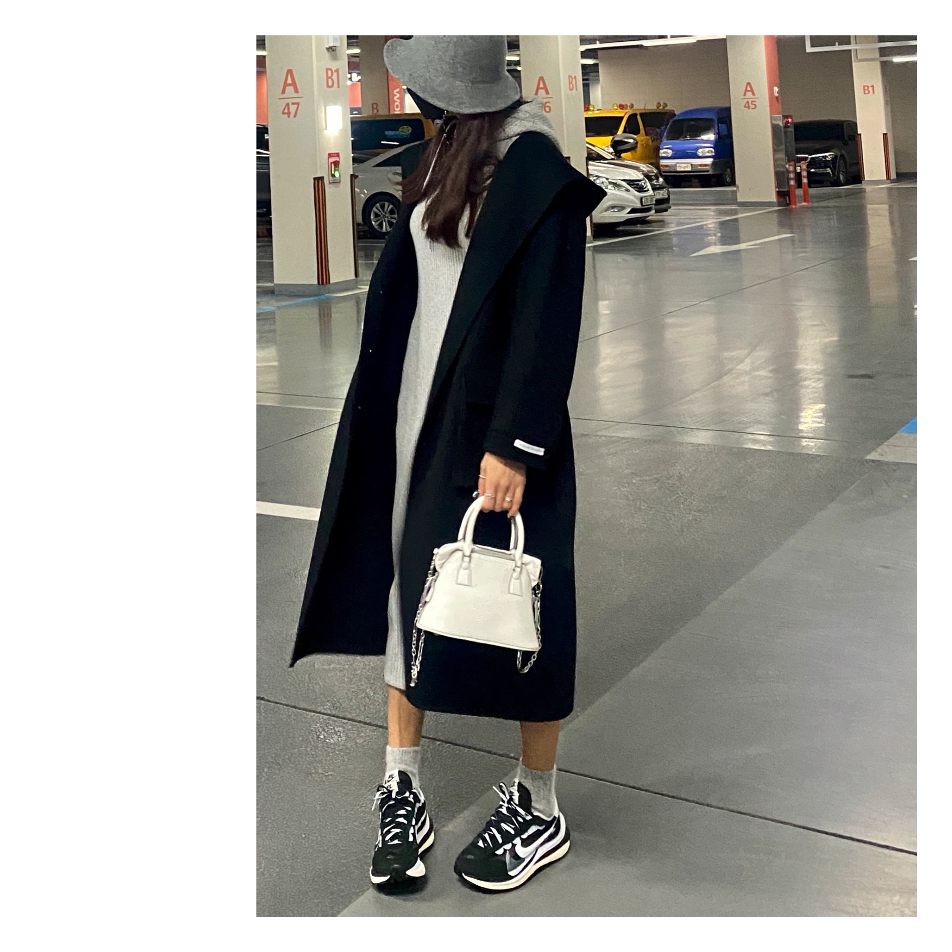 Nike x Sacai VaporWaffle Black White 착용 스타일 - 1