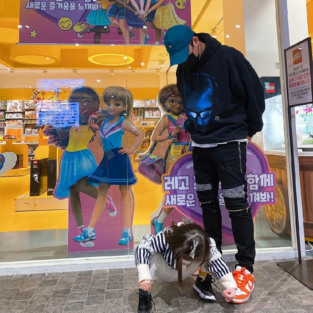 KREAM 프로필 이미지