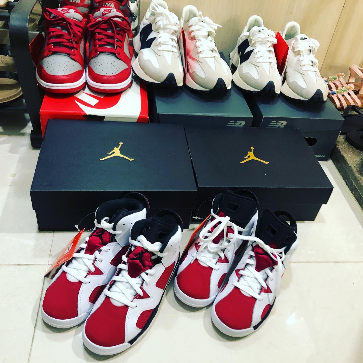 (PS) Jordan 6 Retro Carmine 2021 착용 스타일 - 1
