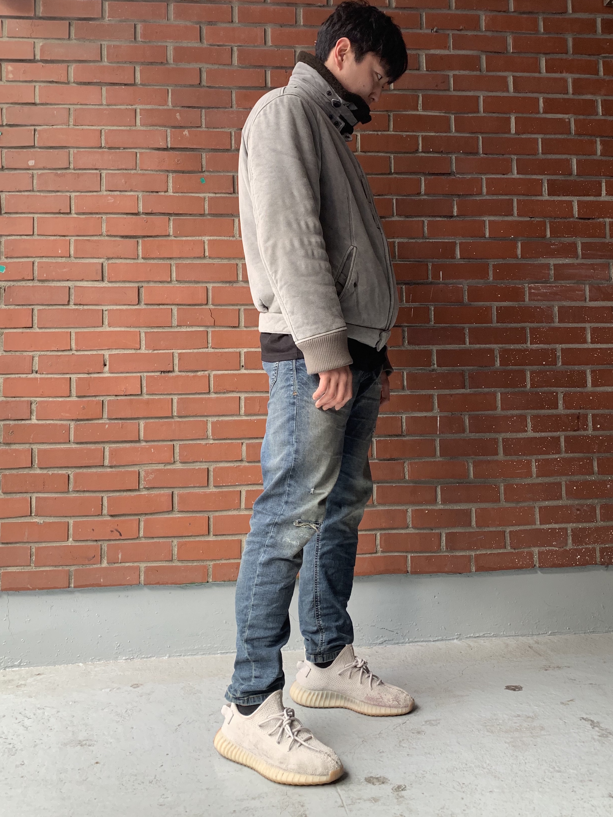 Adidas Yeezy Boost 350 V2 Sesame 2018 착용 스타일