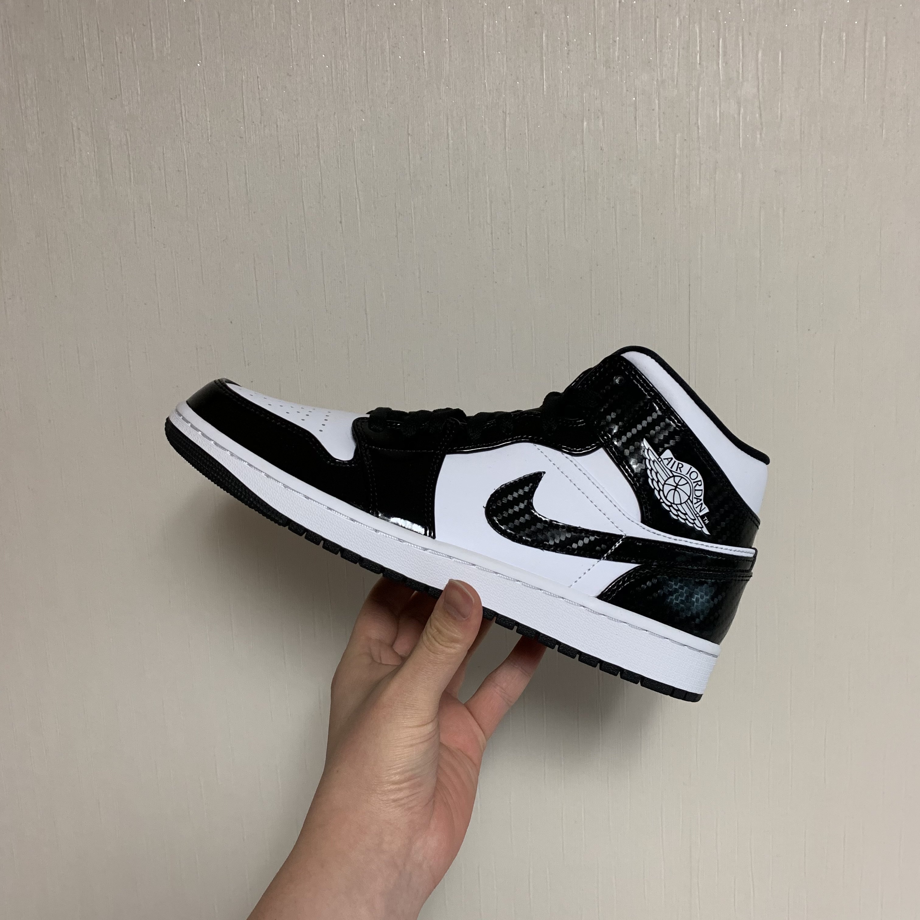 Jordan 1 Mid SE ASW Black 착용 스타일