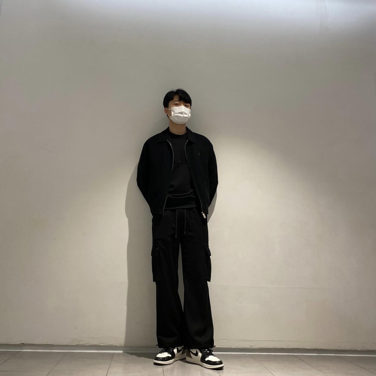 Jordan 1 Retro High OG Black Mocha 착용 스타일 - 1
