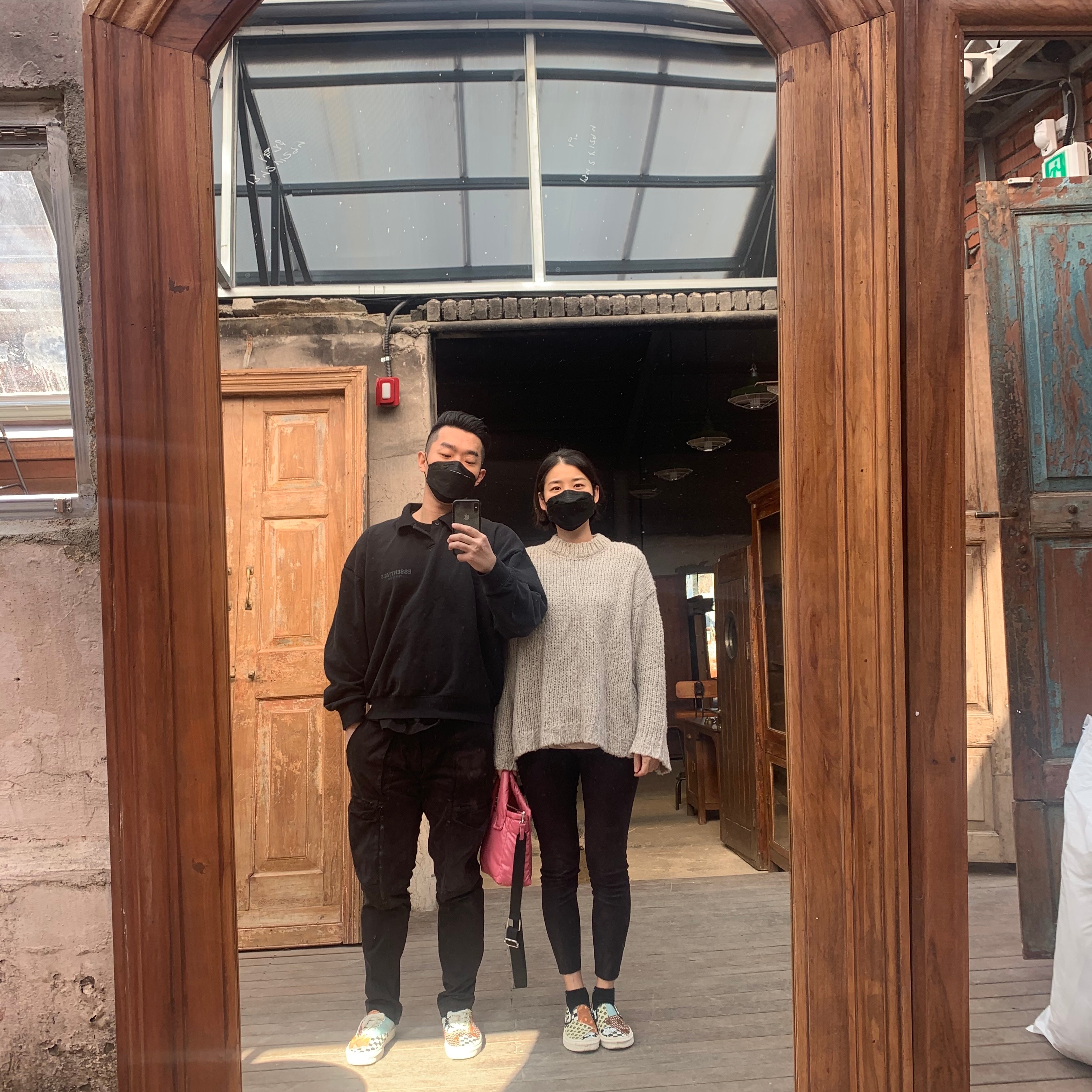 Essentials Long Sleeve Boxy Polo Black - 20FW, Vans Era Tiger Patchwork 착용 스타일 - 1