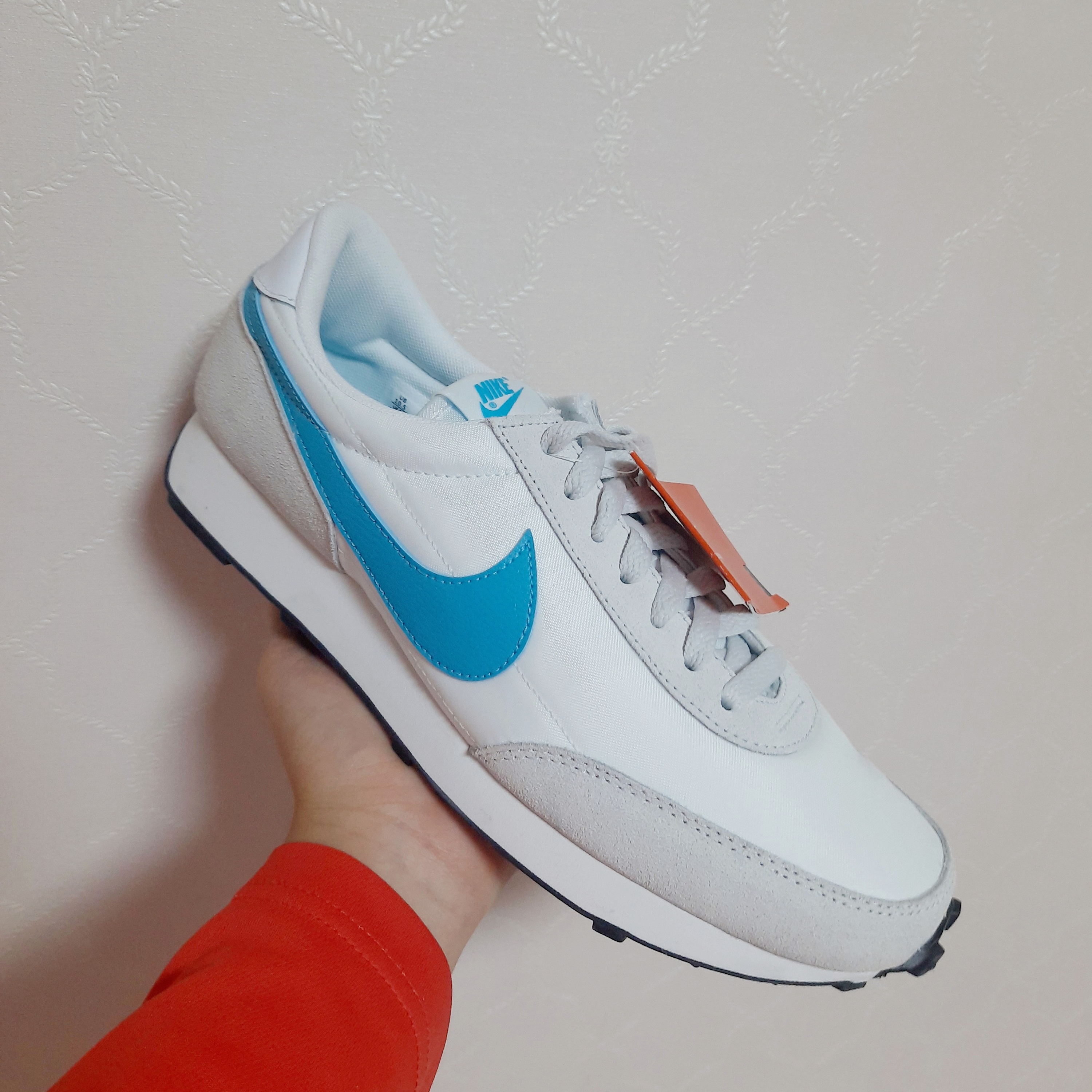 (W) Nike Daybreak Vast Grey 착용 스타일 - 4