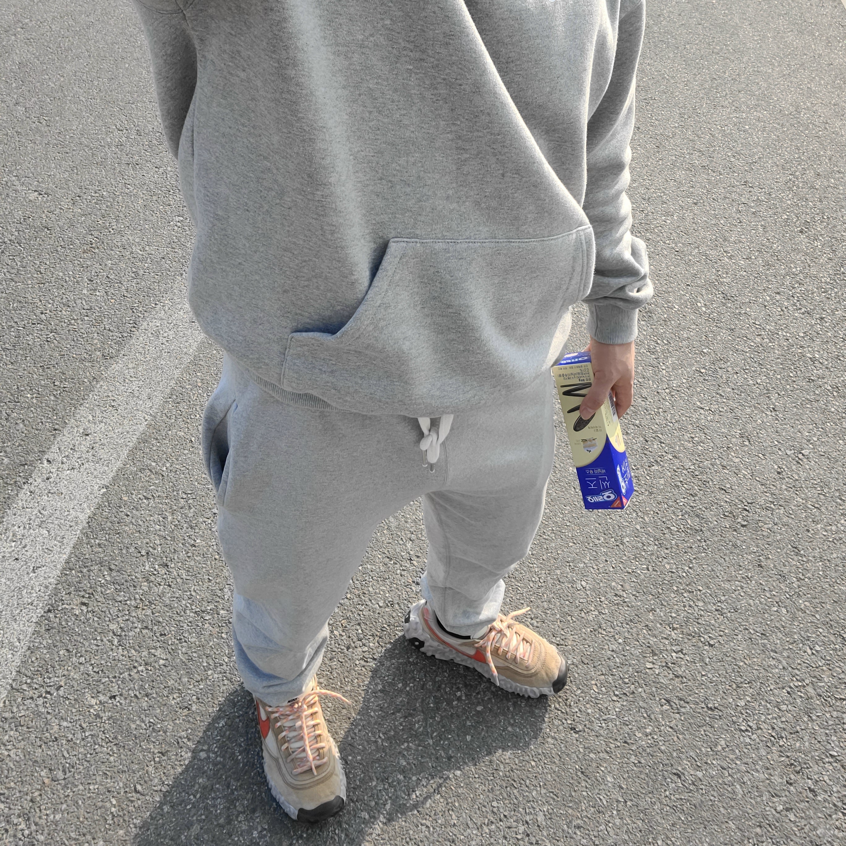 IAB Studio Hoodie Gray - 21SS, Nike Overbreak SP College Grey 착용 스타일