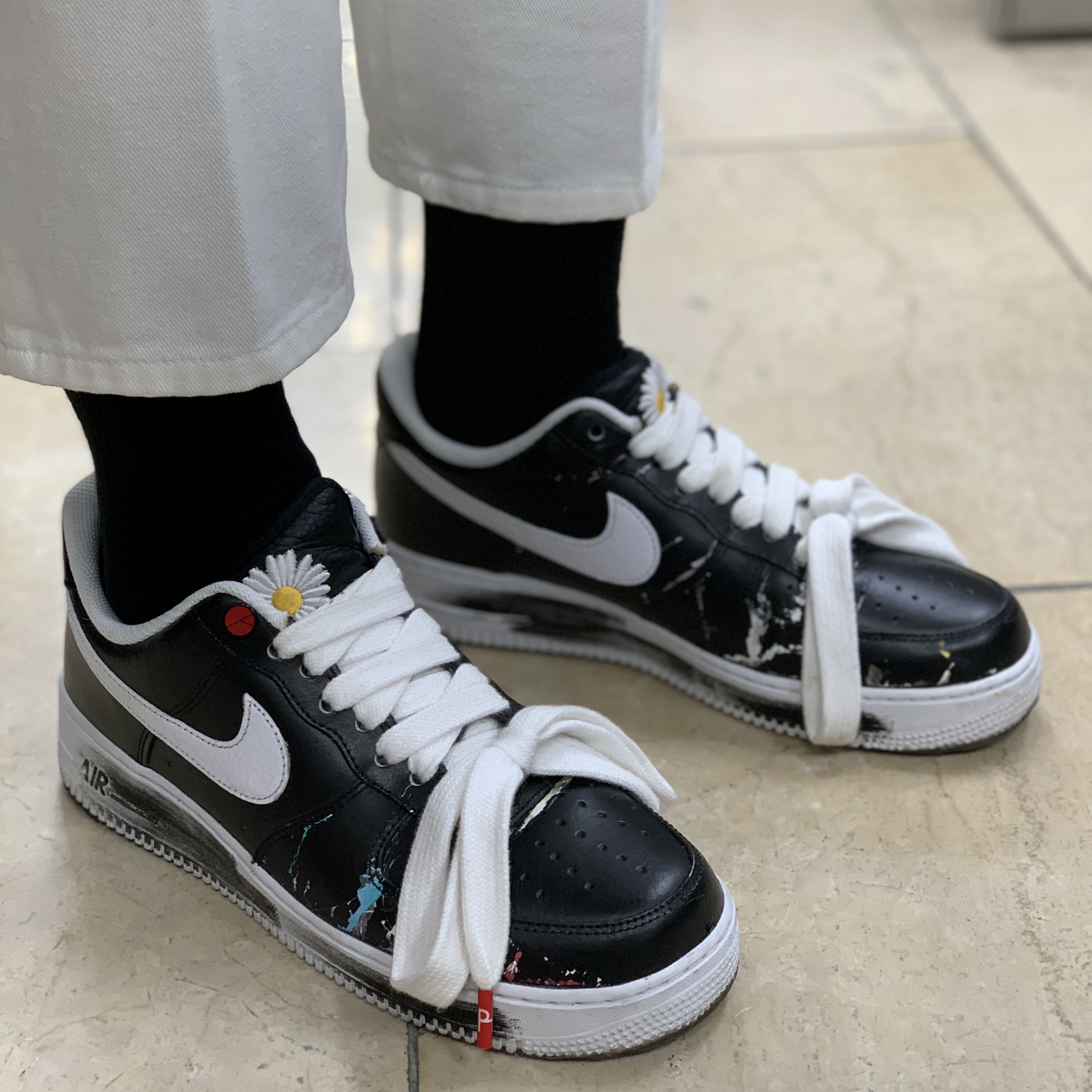 Nike x Peaceminusone Air Force 1 Low Para-Noise 착용 스타일