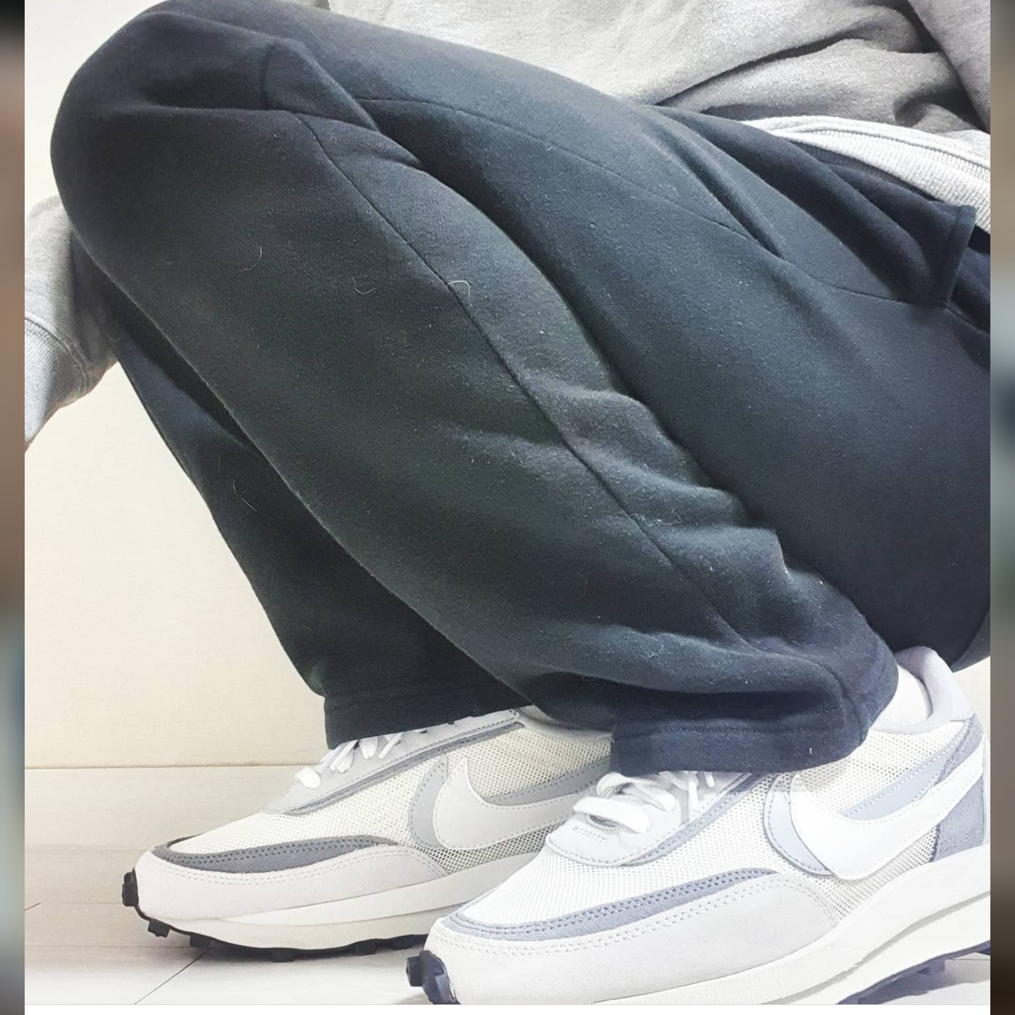 Nike x Sacai LDWaffle Summit White 착용 스타일