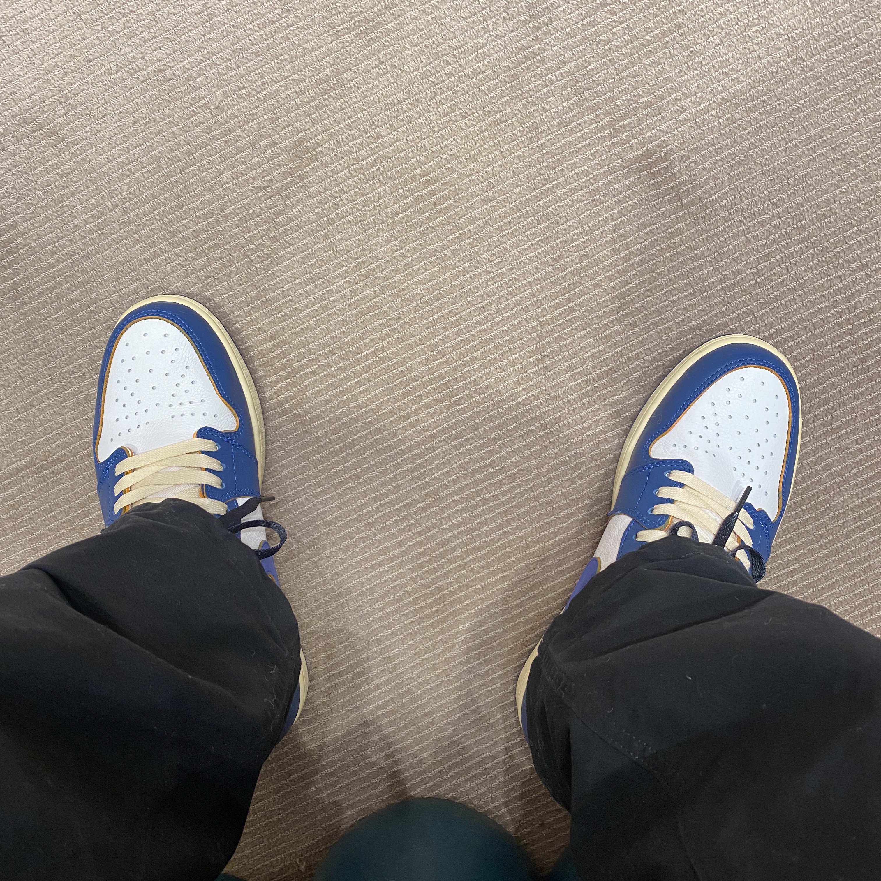 Jordan 1 x Union Retro High Blue Toe 착용 스타일